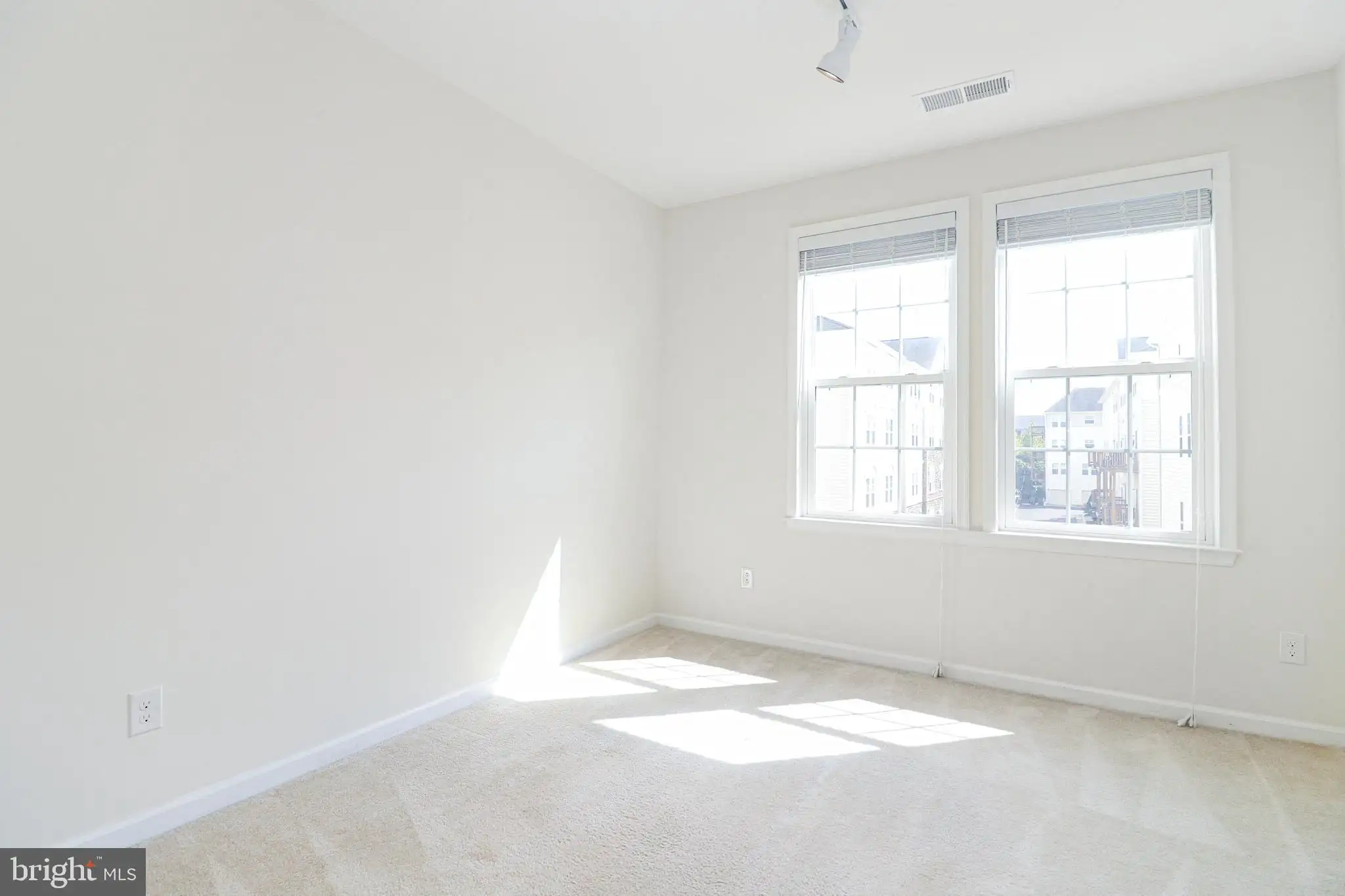 Additional image 46 of 24620 Byrne Meadow Square Unit 300, Aldie, VA 20105