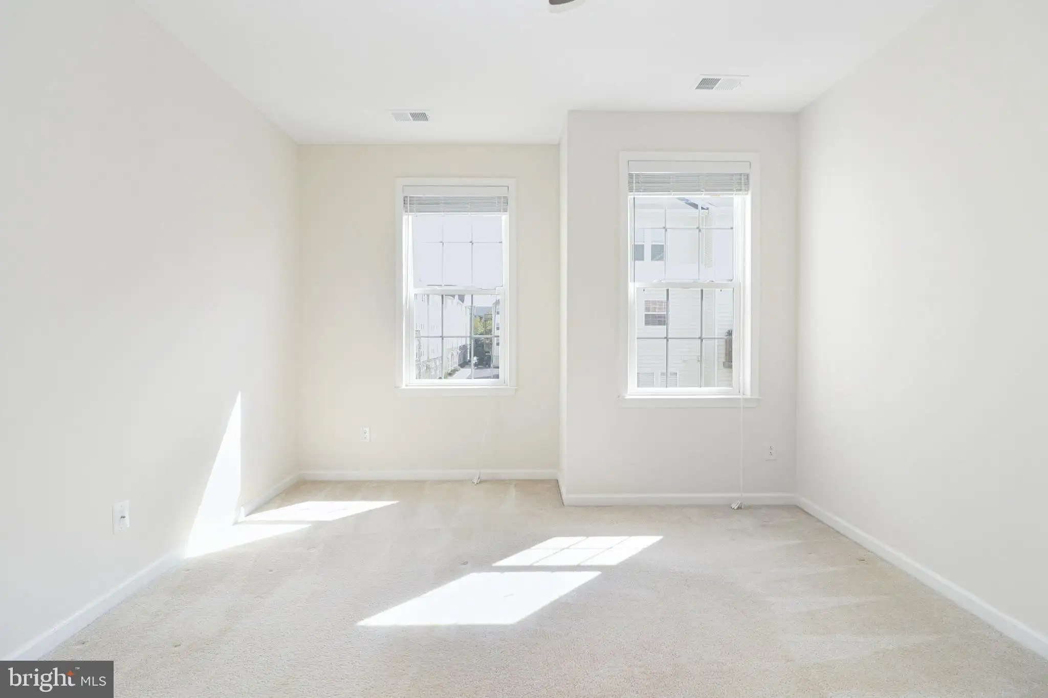 Additional image 51 of 24620 Byrne Meadow Square Unit 300, Aldie, VA 20105