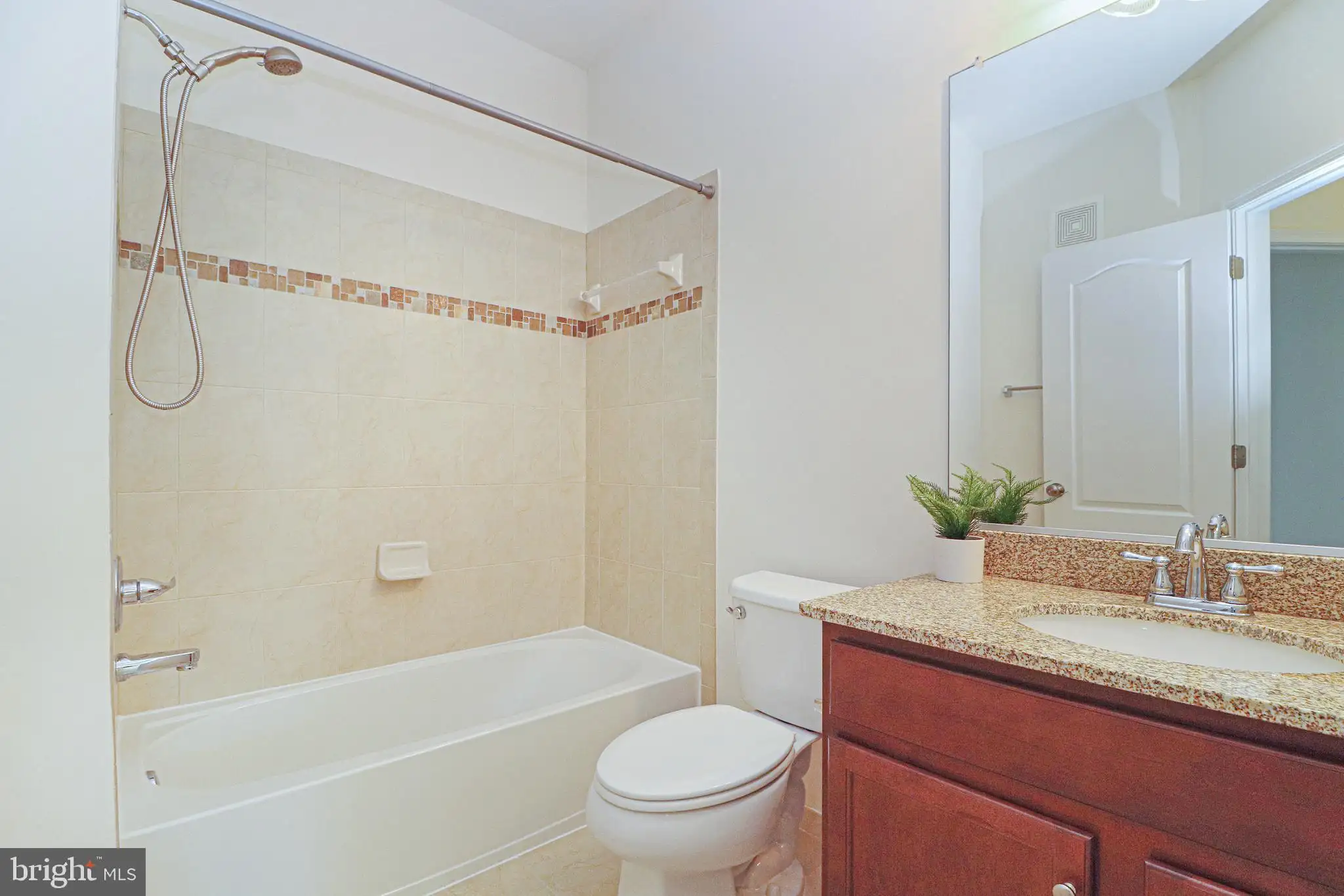 Additional image 54 of 24620 Byrne Meadow Square Unit 300, Aldie, VA 20105