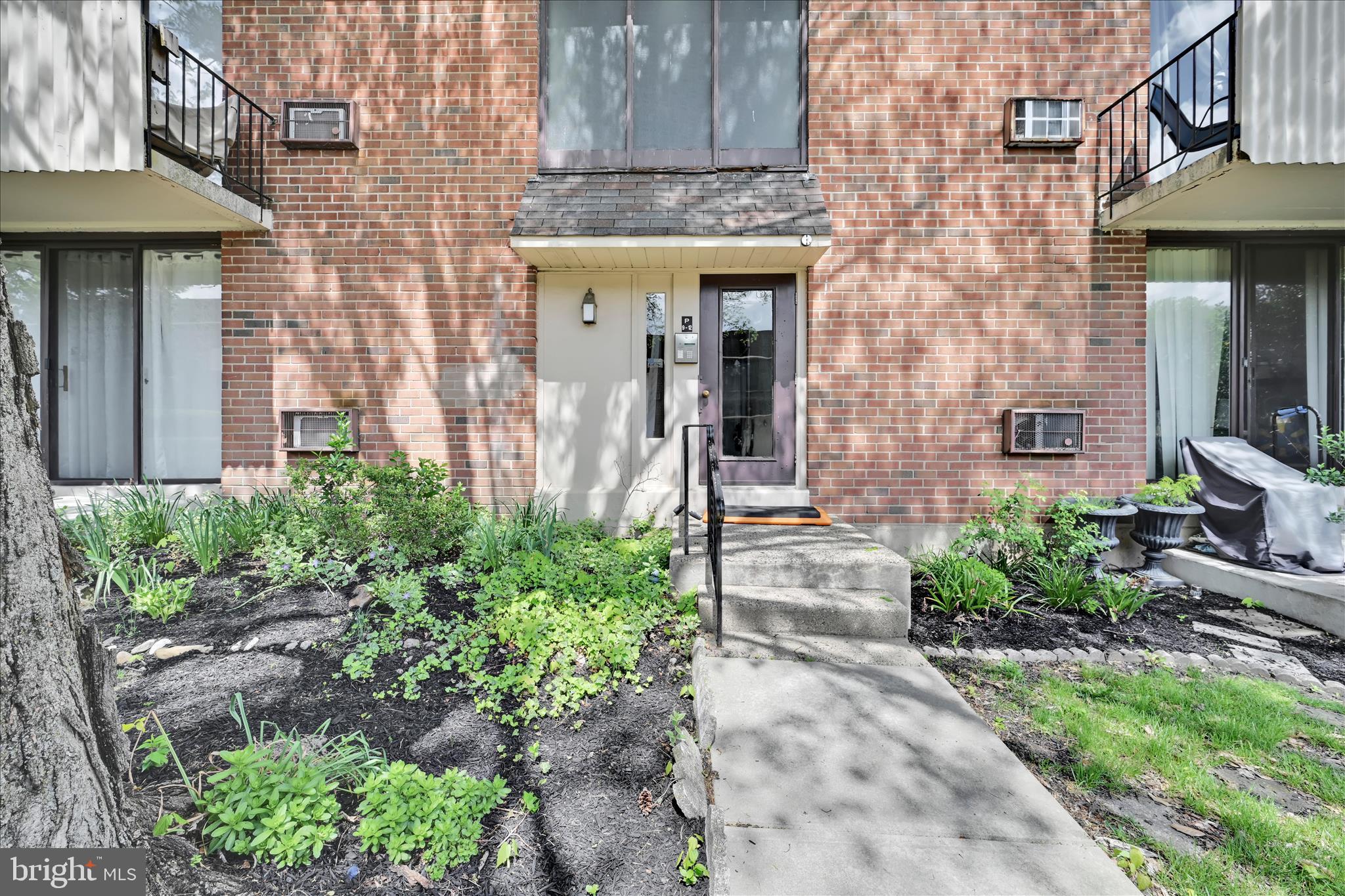 CALIFORNIAN - Residential