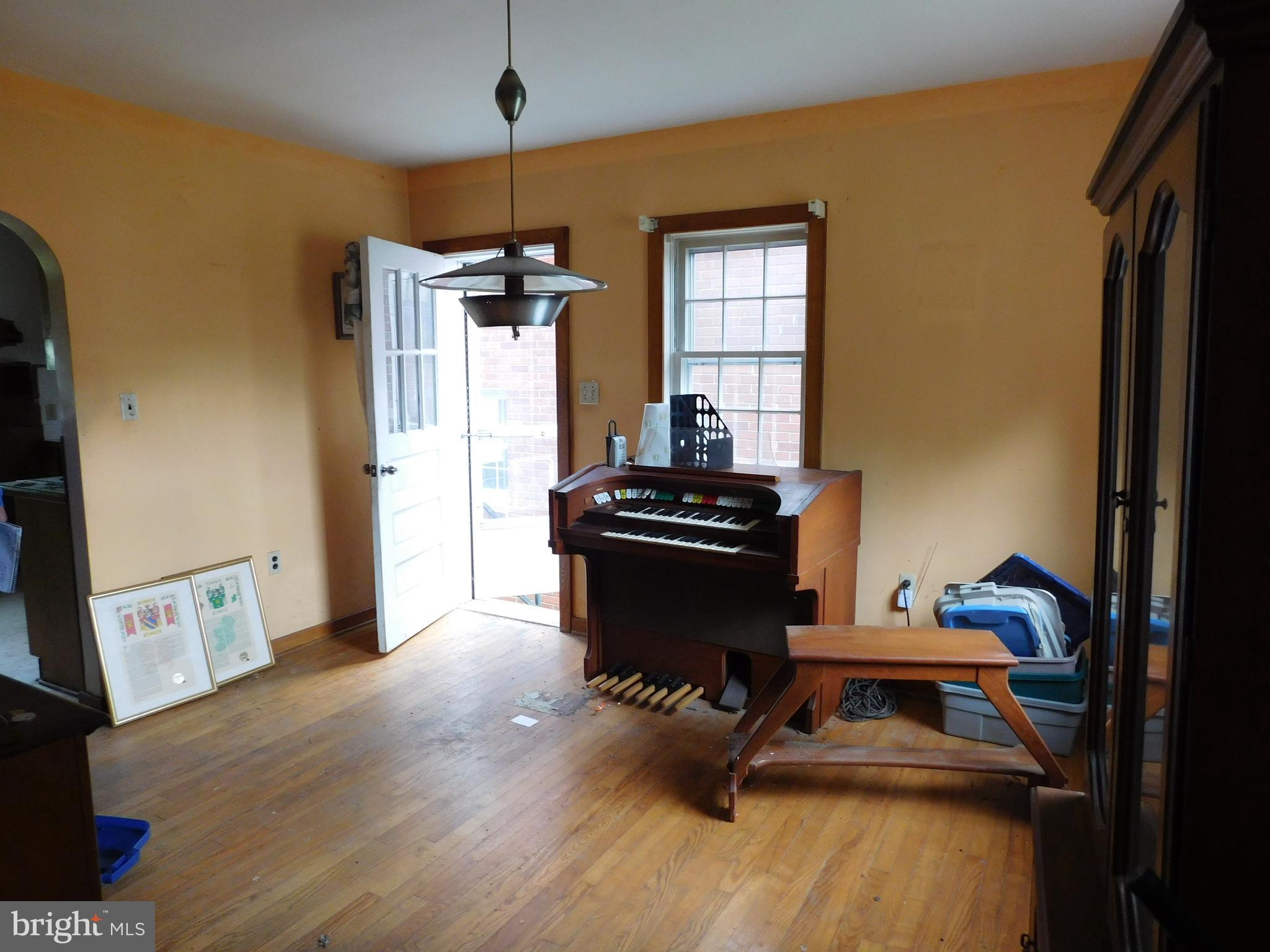 CORRIGANVILLE - Residential