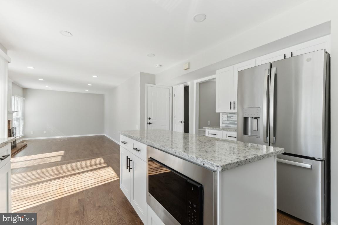 WELLINGTON/CLOVERHILL - Residential