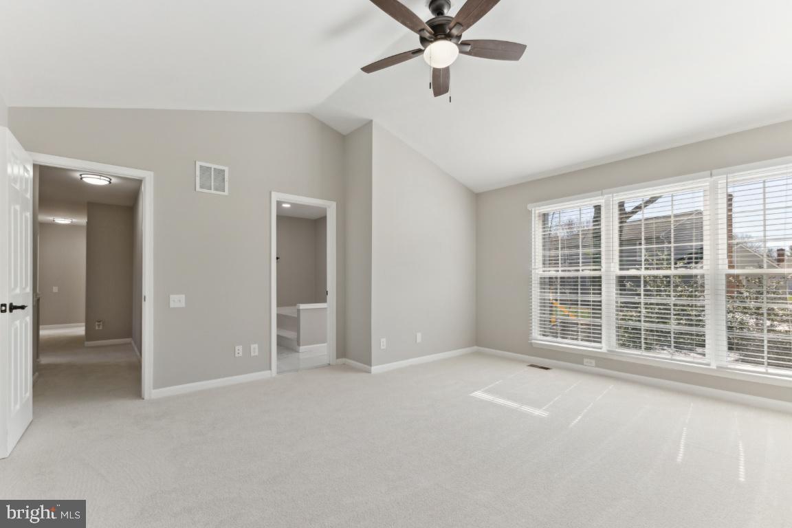 WELLINGTON/CLOVERHILL - Residential