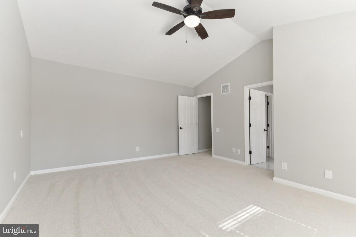 WELLINGTON/CLOVERHILL - Residential