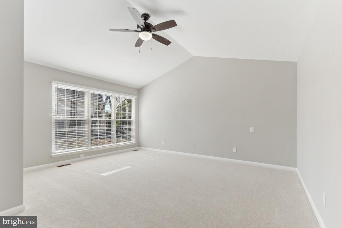 WELLINGTON/CLOVERHILL - Residential