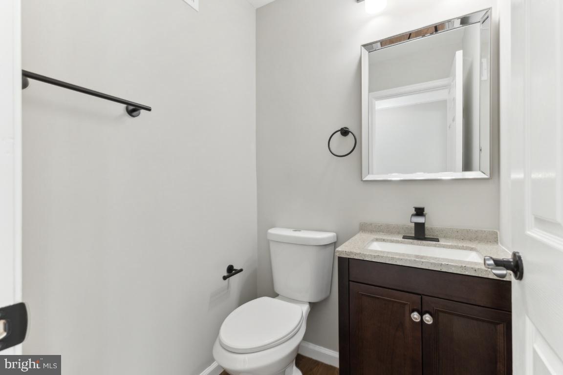 WELLINGTON/CLOVERHILL - Residential