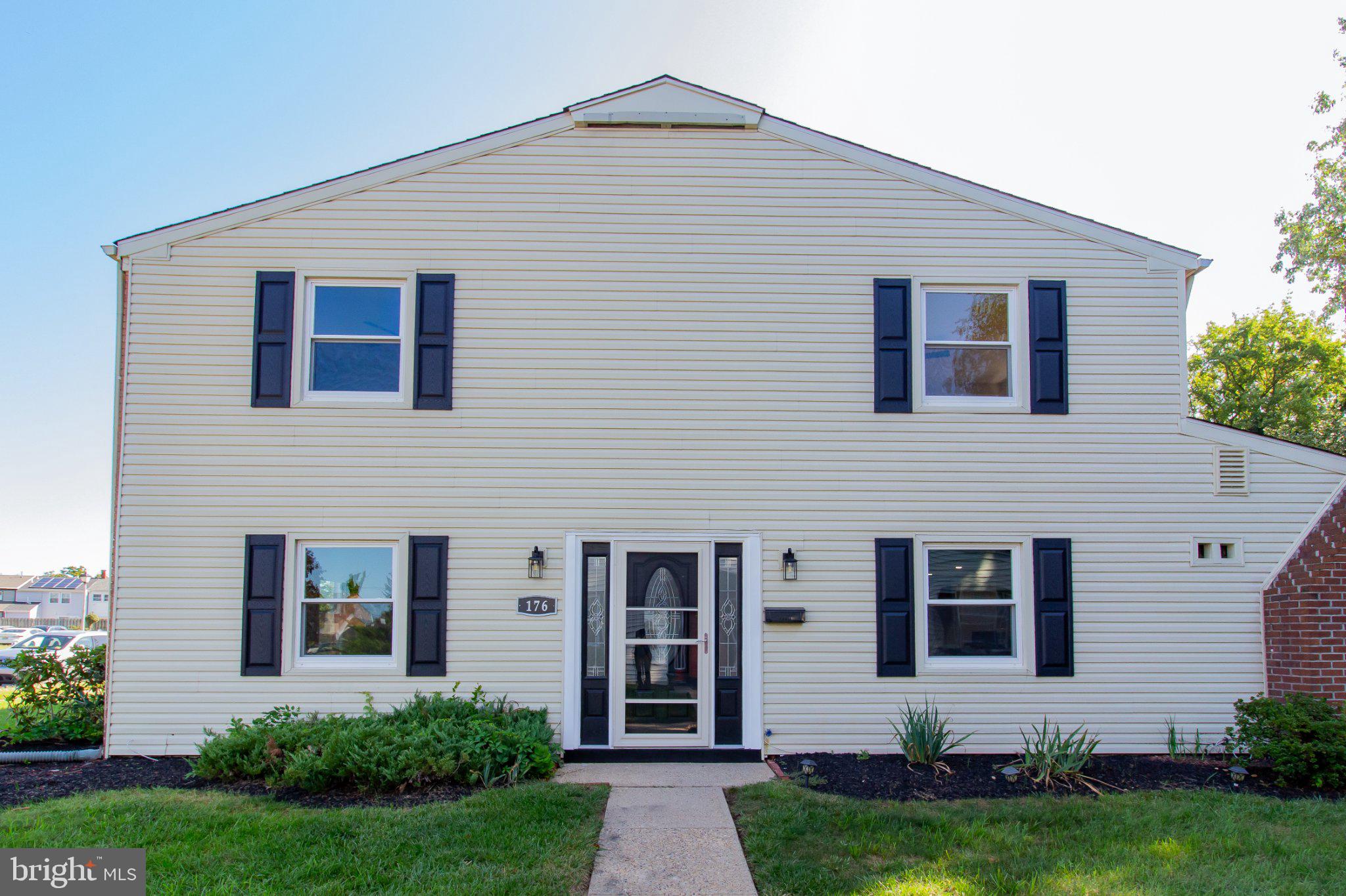 176 ROCKLAND DRIVE