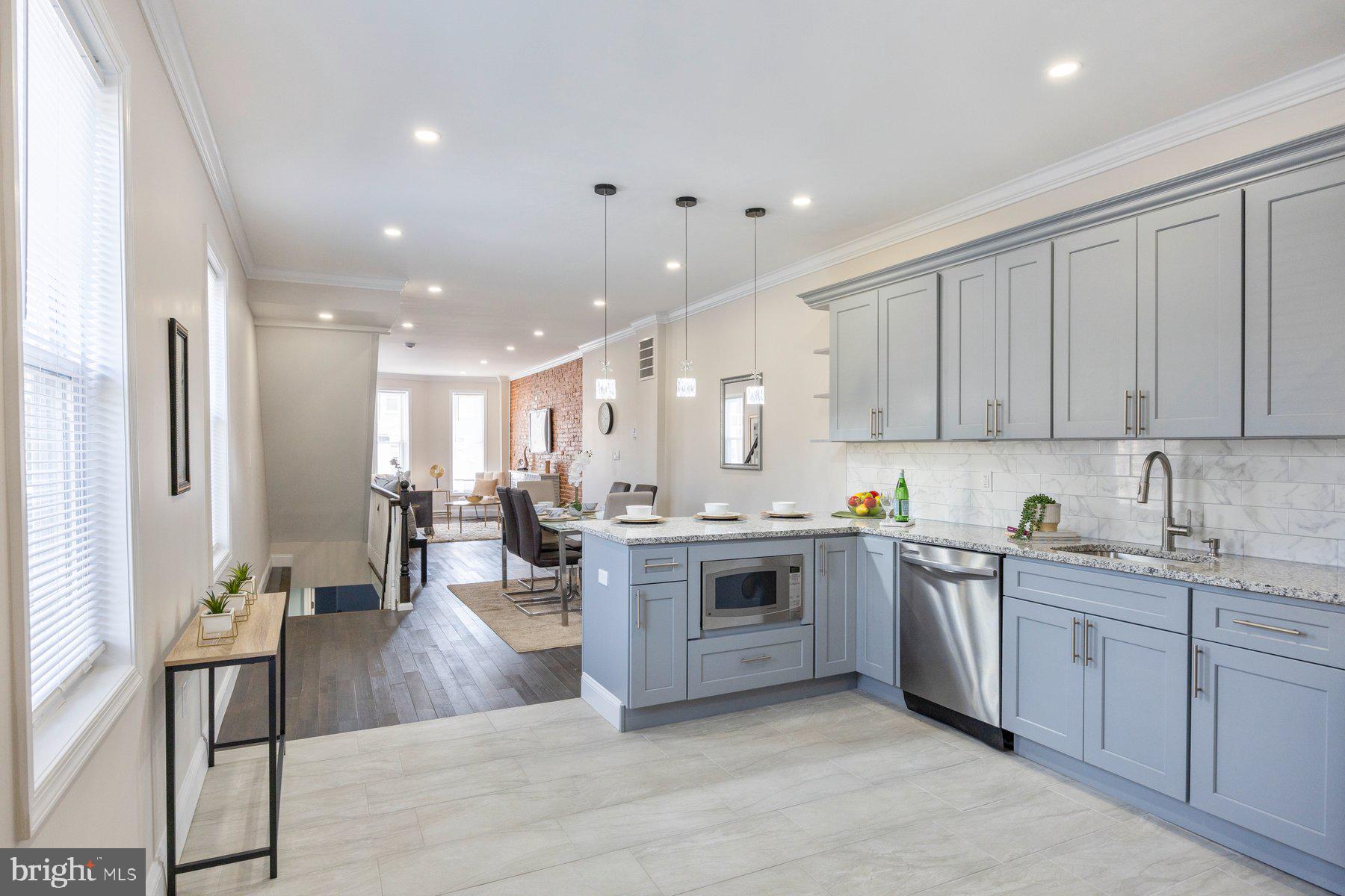 BROADWAY EAST - Residential