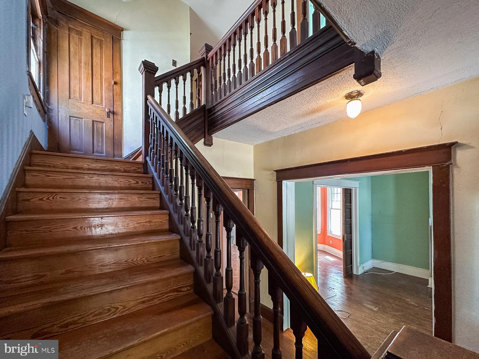 NEWTOWN HISTORIC DISTRIC - Residential