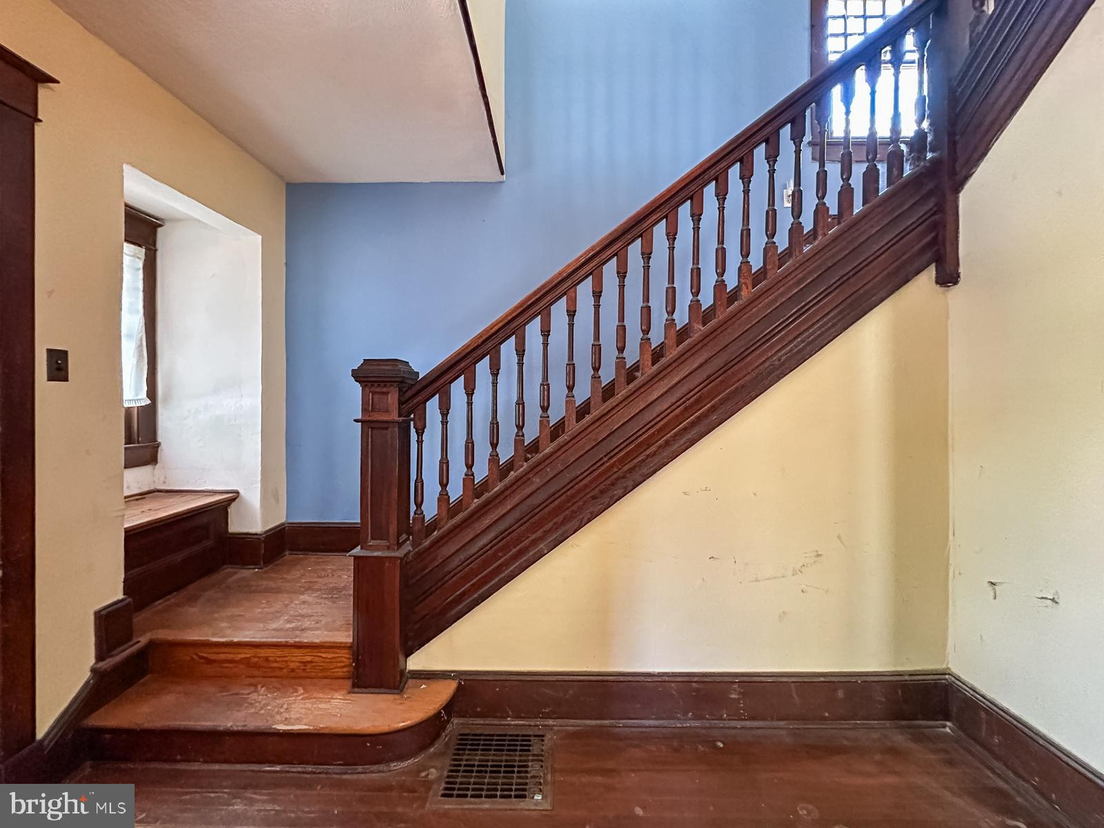 NEWTOWN HISTORIC DISTRIC - Residential