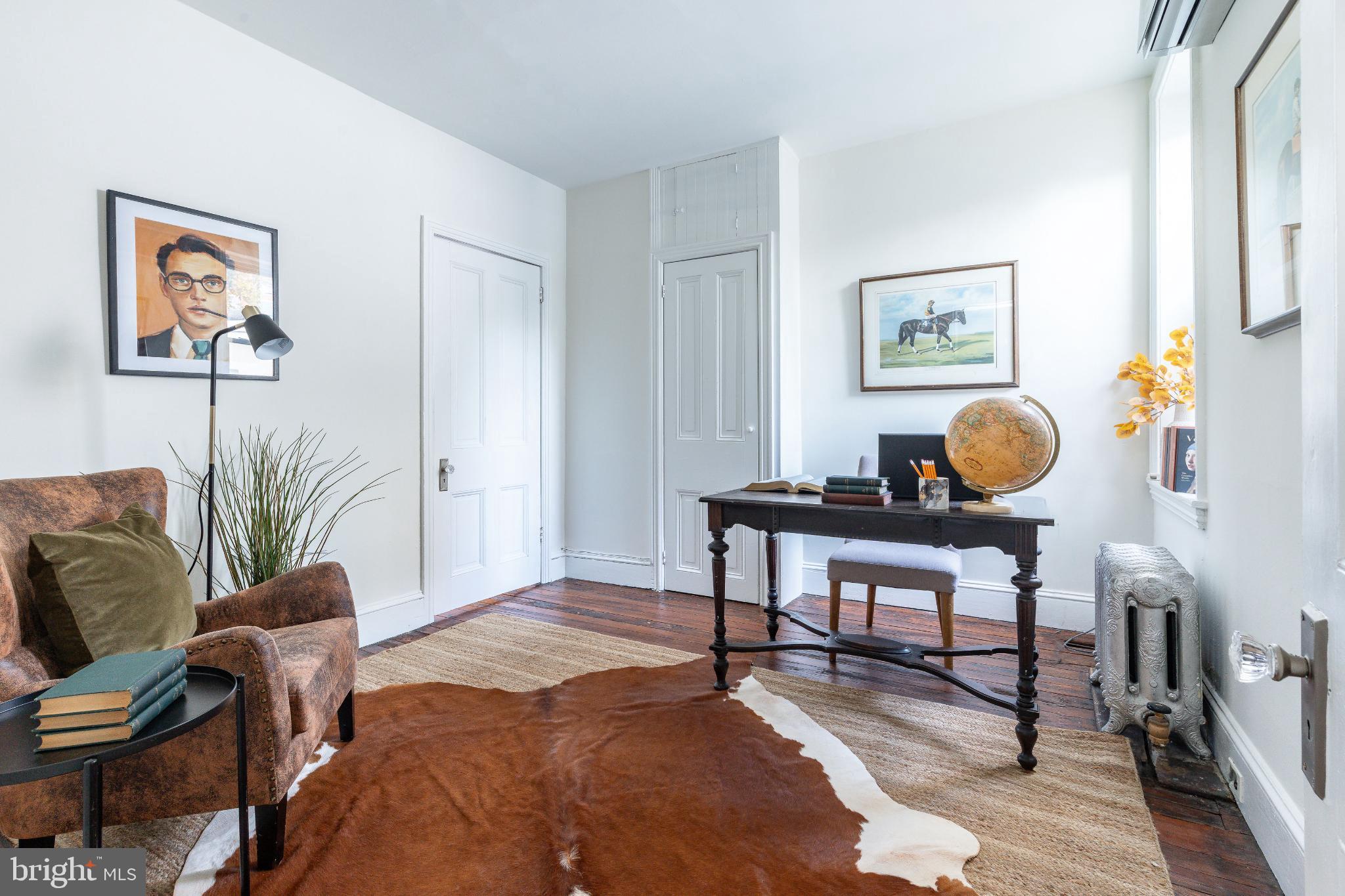 LOGAN CIRCLE - Residential