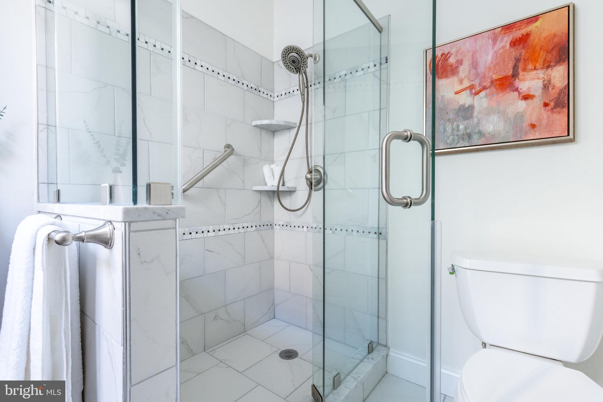 LOGAN CIRCLE - Residential