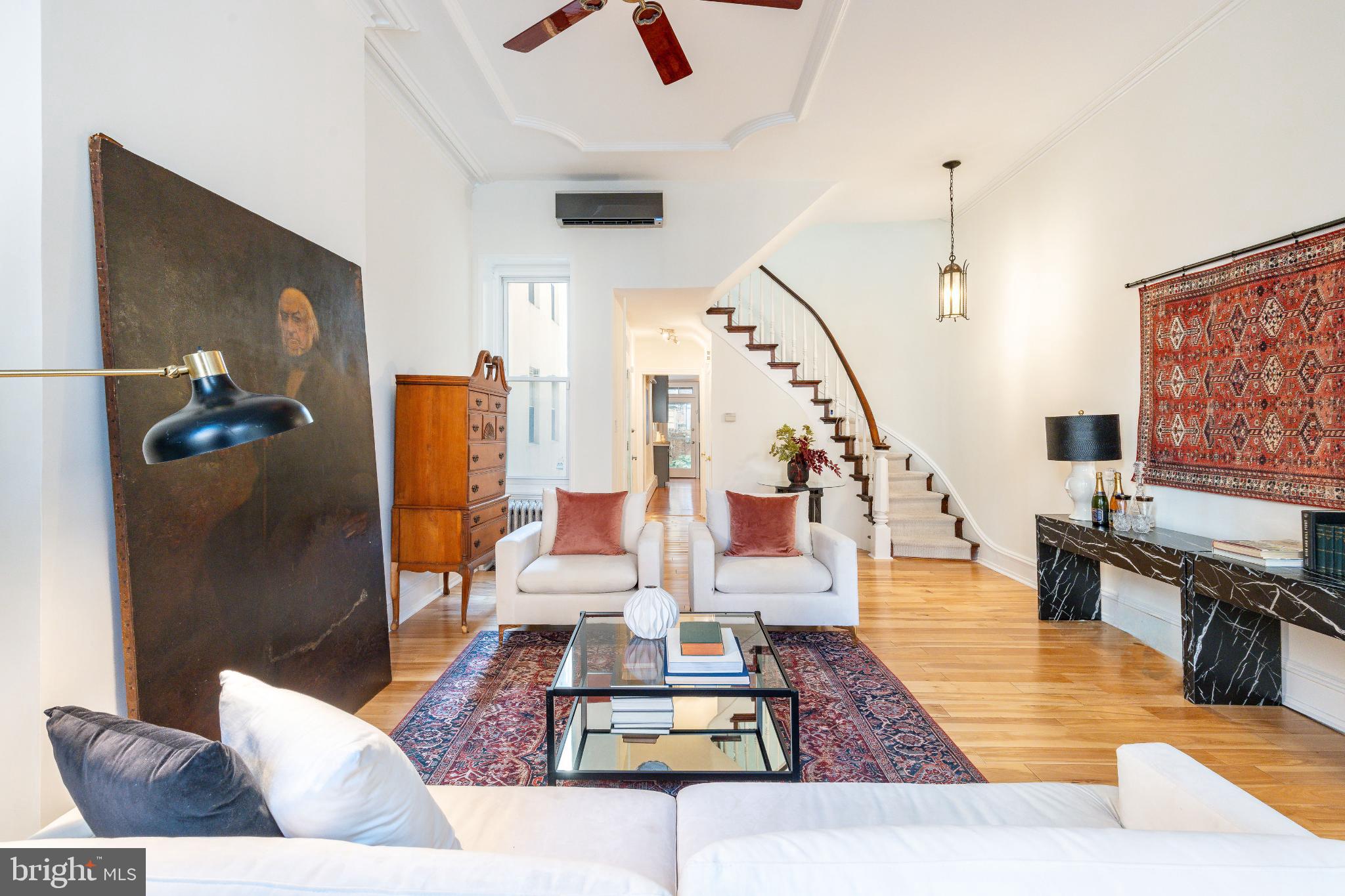 LOGAN CIRCLE - Residential