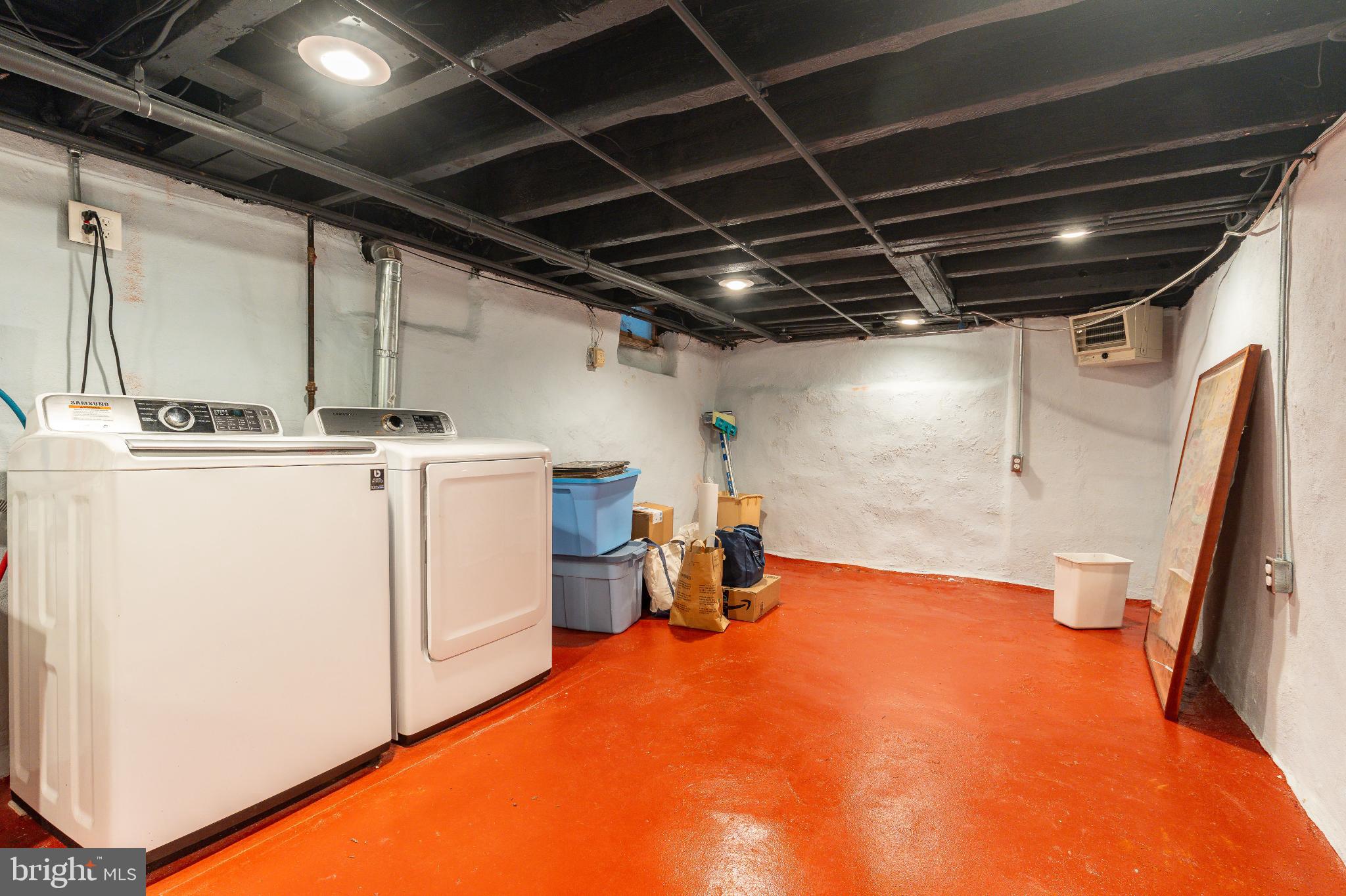 LOGAN CIRCLE - Residential