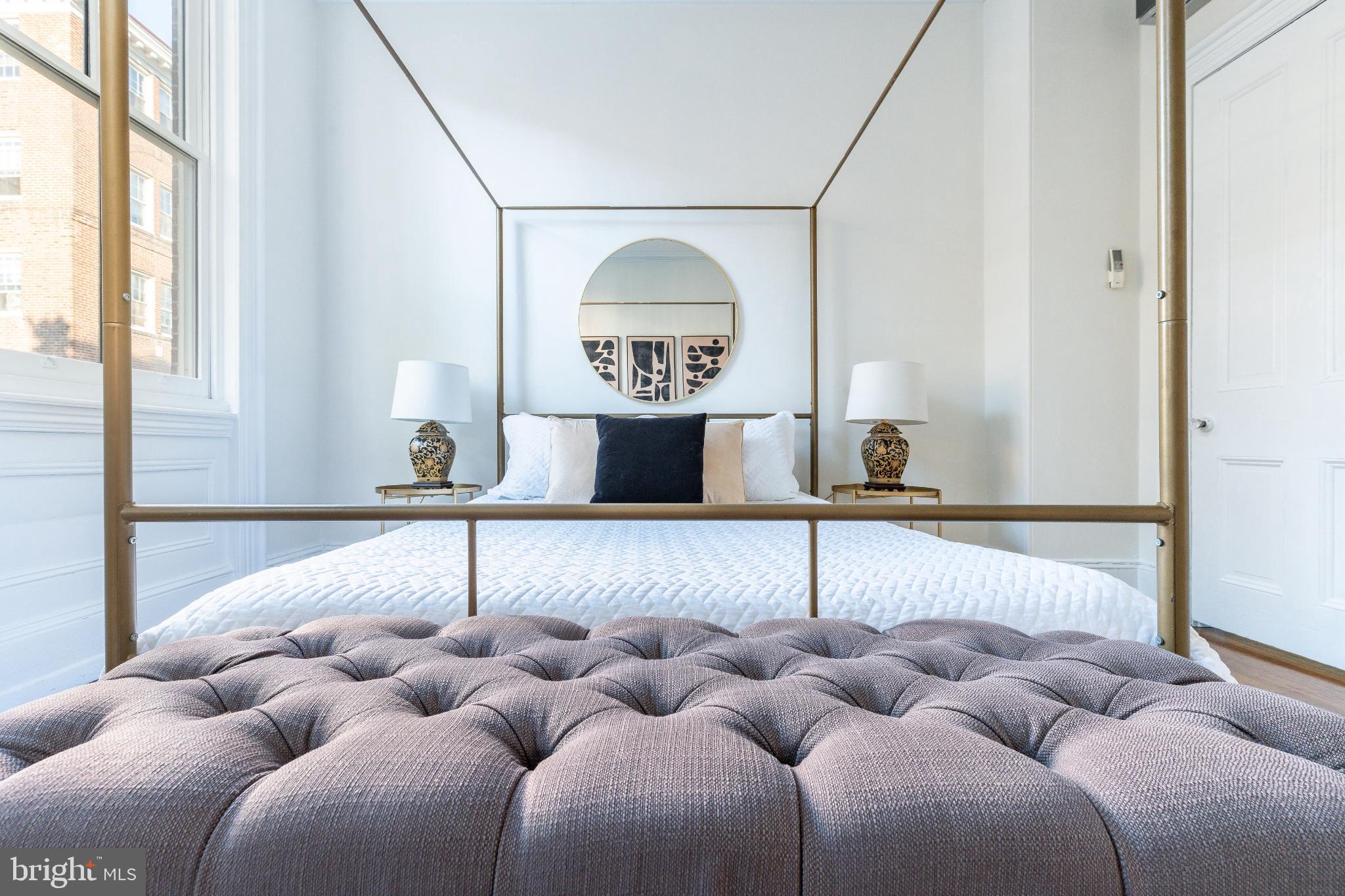 LOGAN CIRCLE - Residential