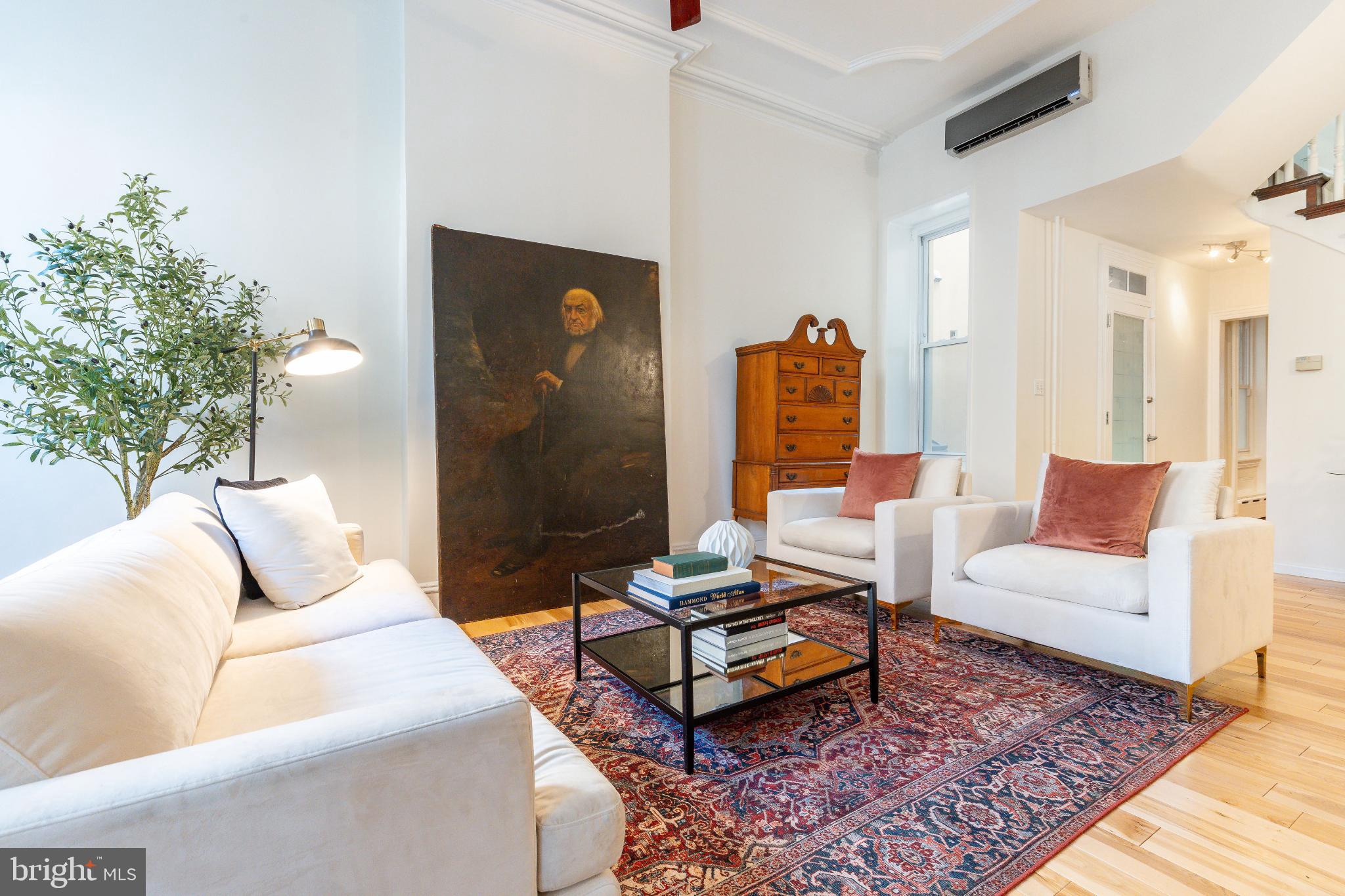 LOGAN CIRCLE - Residential