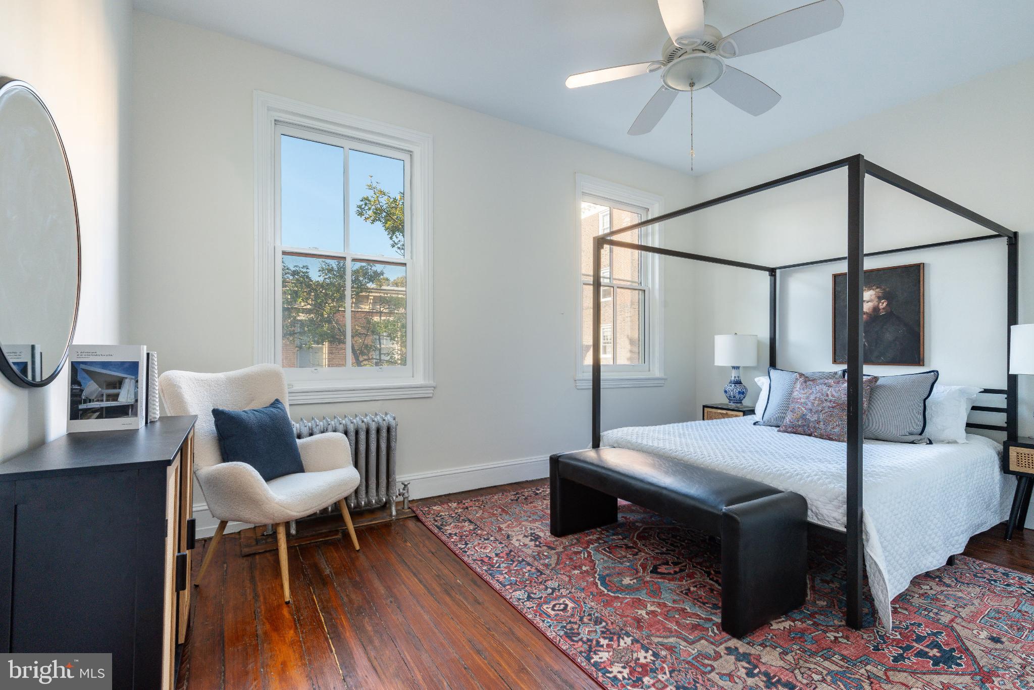 LOGAN CIRCLE - Residential