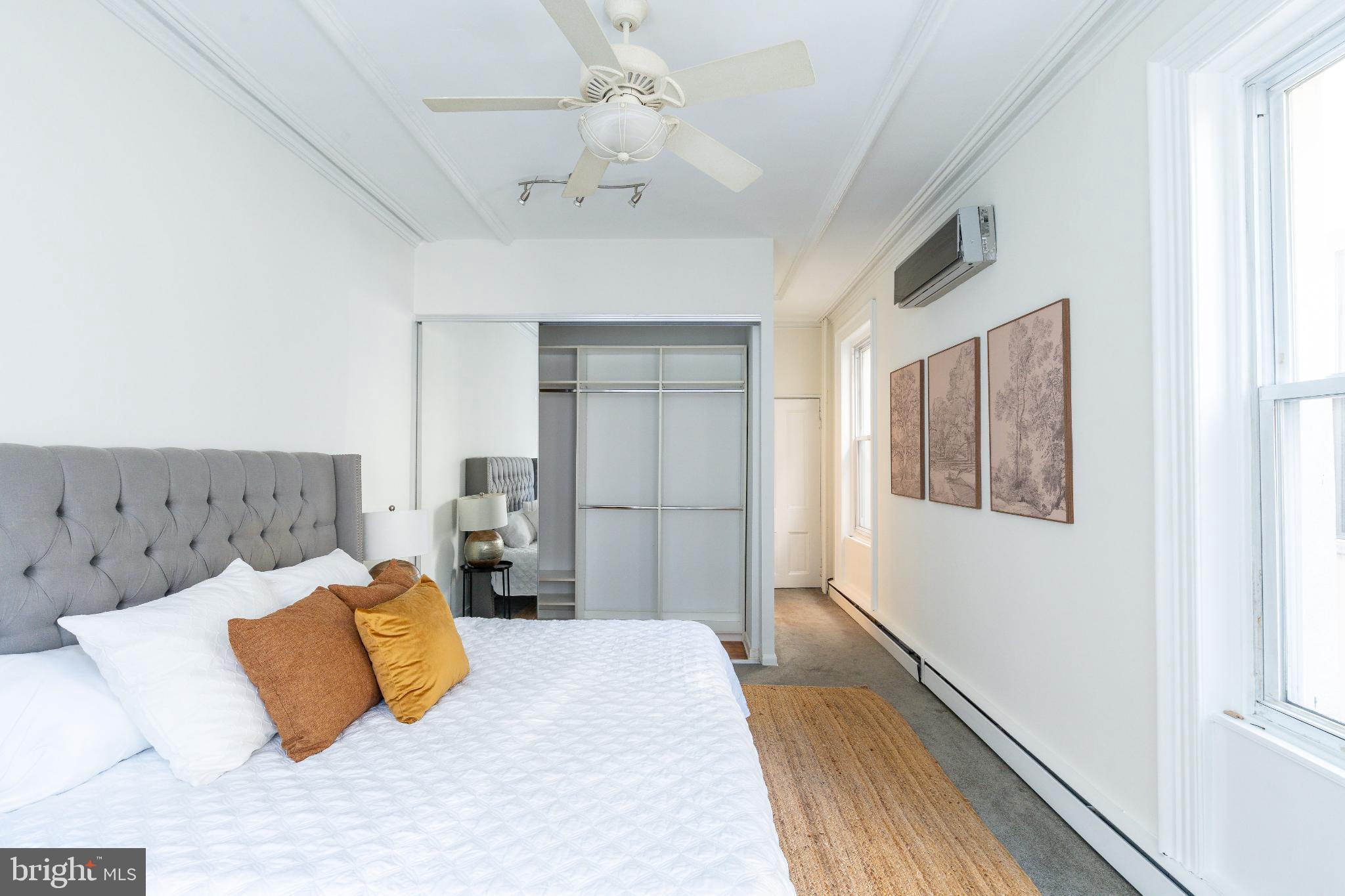 LOGAN CIRCLE - Residential