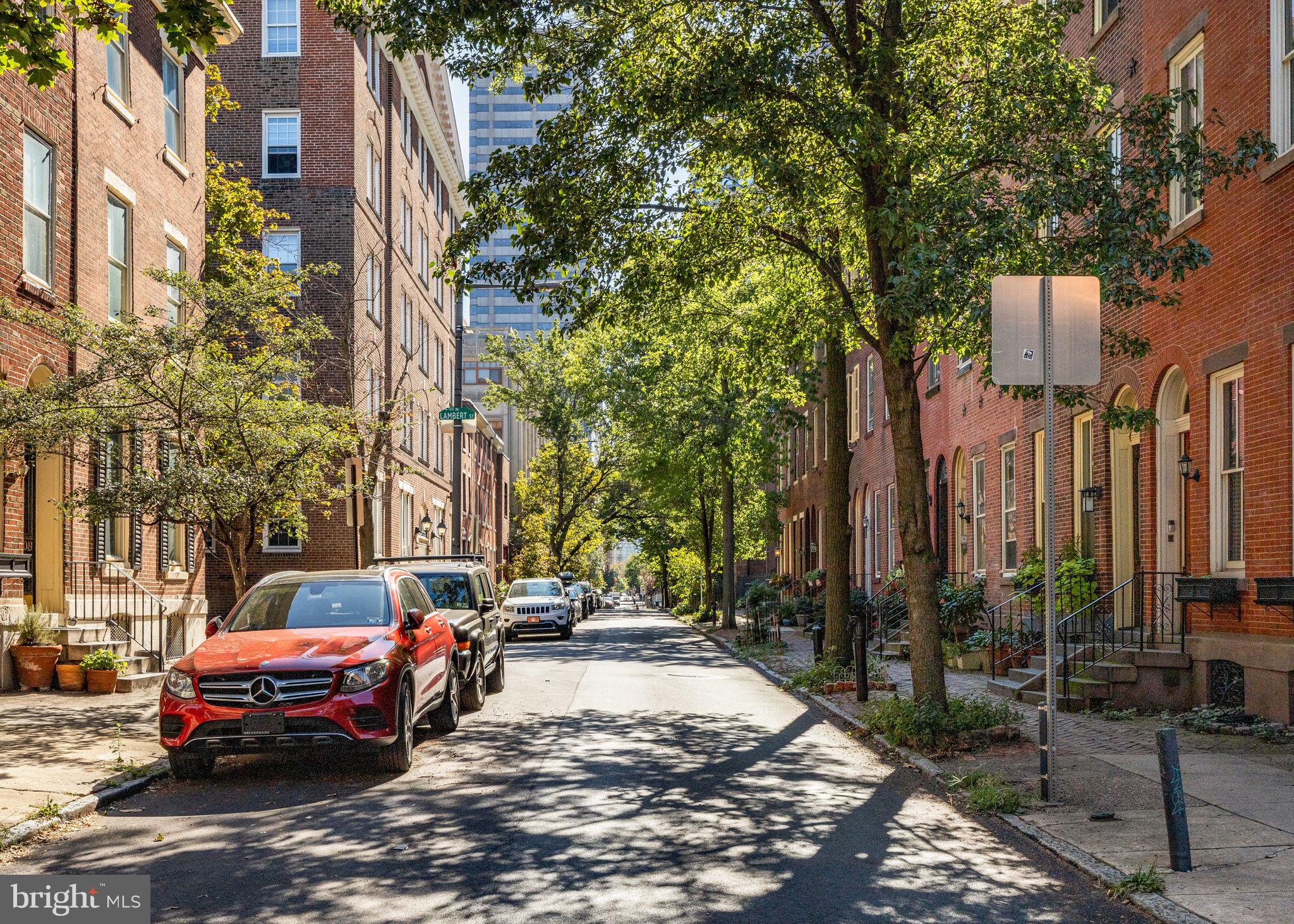 LOGAN CIRCLE - Residential