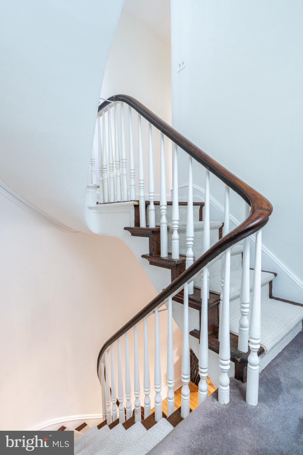 LOGAN CIRCLE - Residential