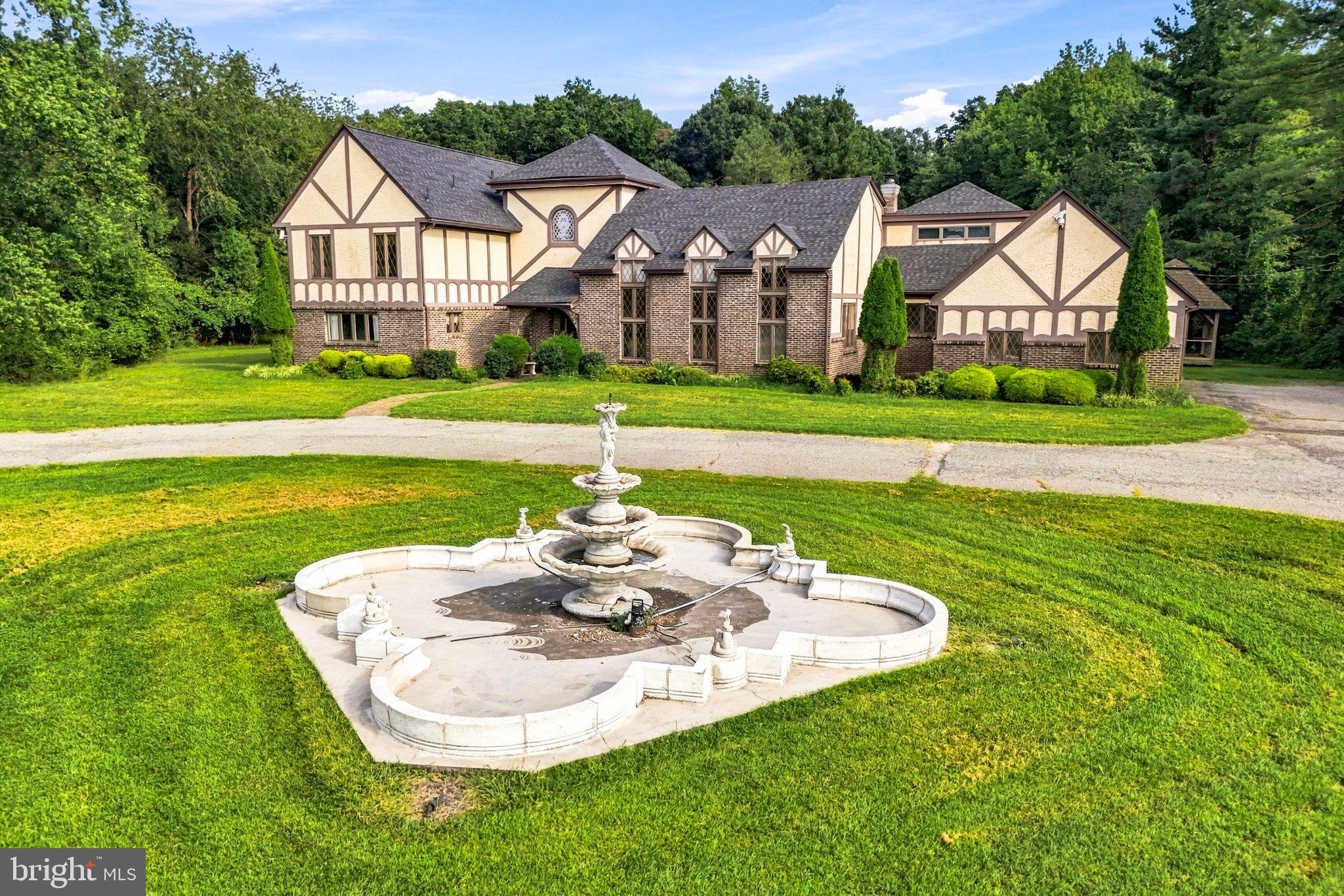 740 GARWOOD ROAD