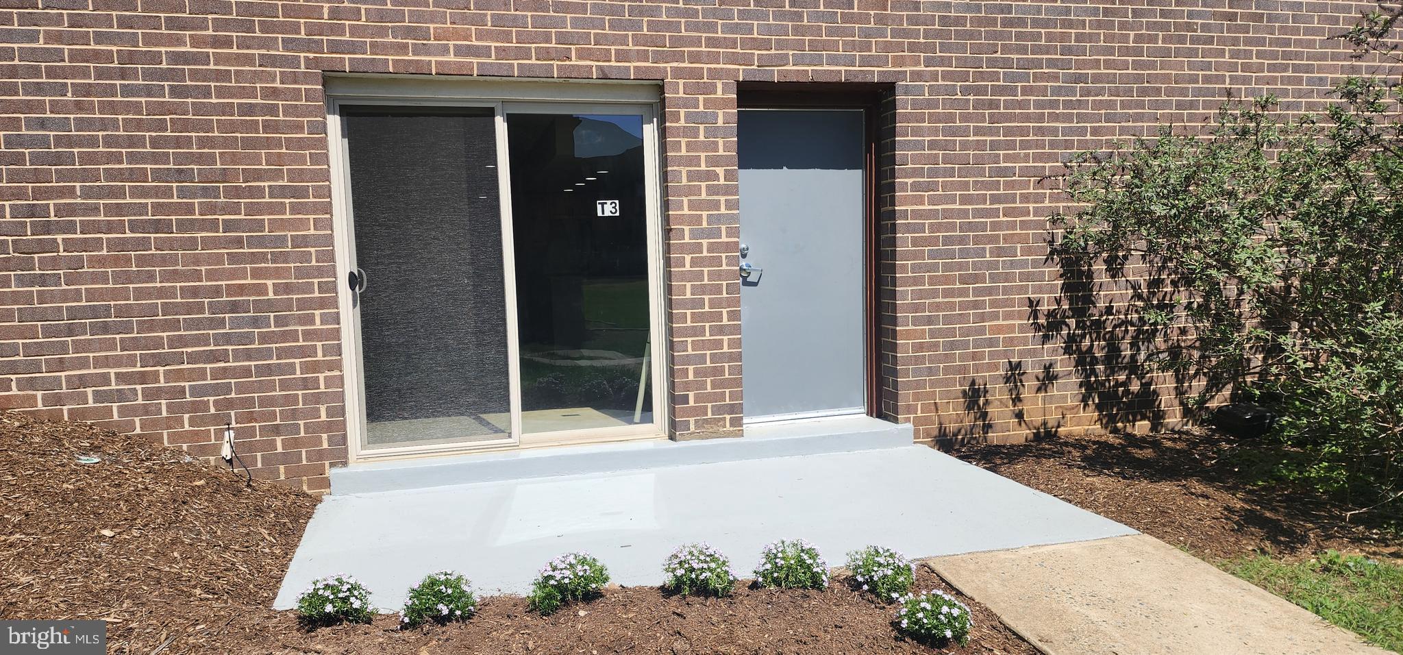 OCCOQUAN RIDGE CONDO - Residential