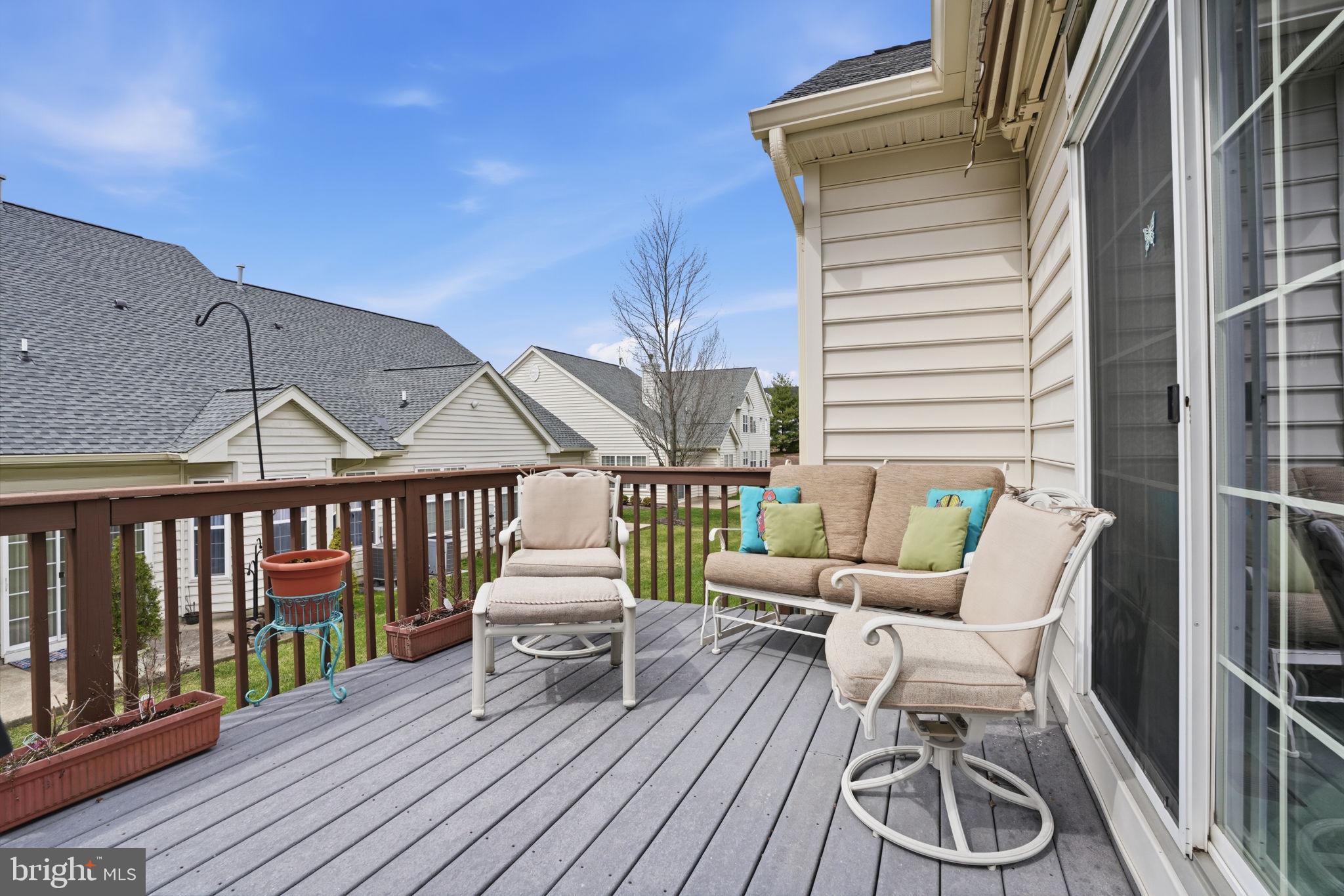 LAMPLIGHTER VILLAGE - Residential