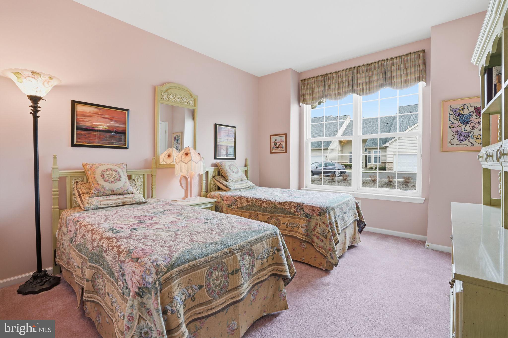 LAMPLIGHTER VILLAGE - Residential