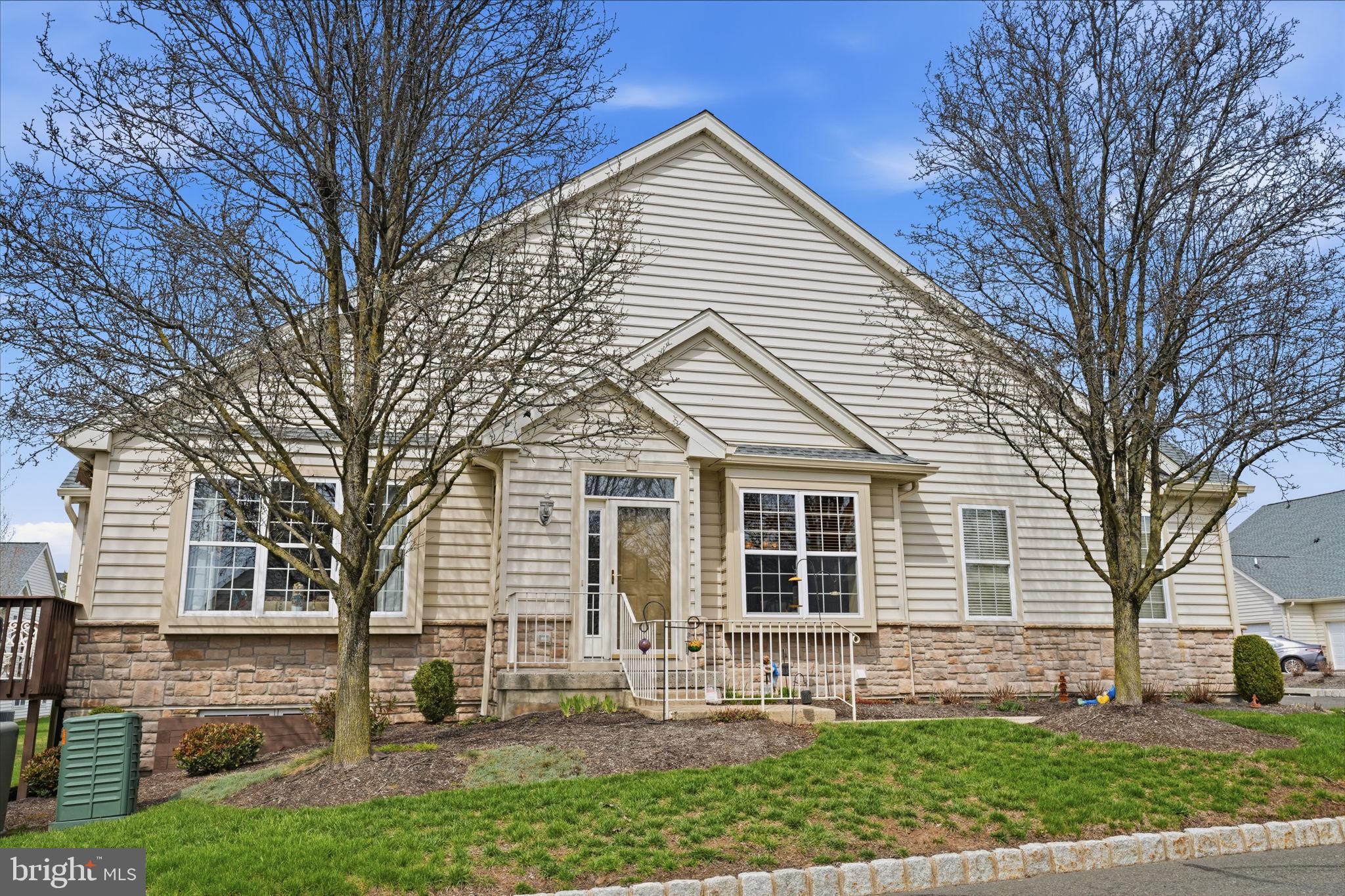 LAMPLIGHTER VILLAGE - Residential