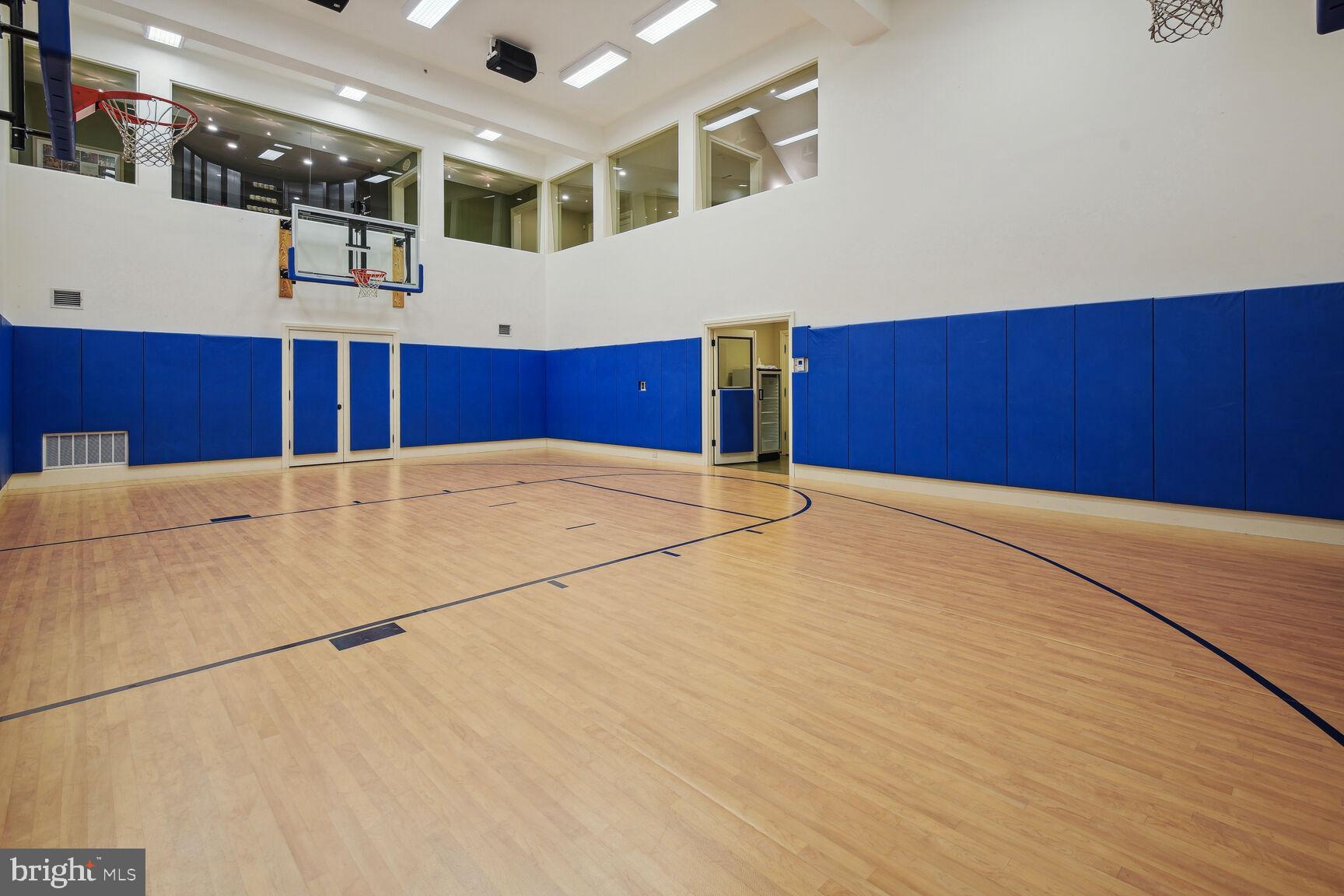 BURNING TREE - Residential