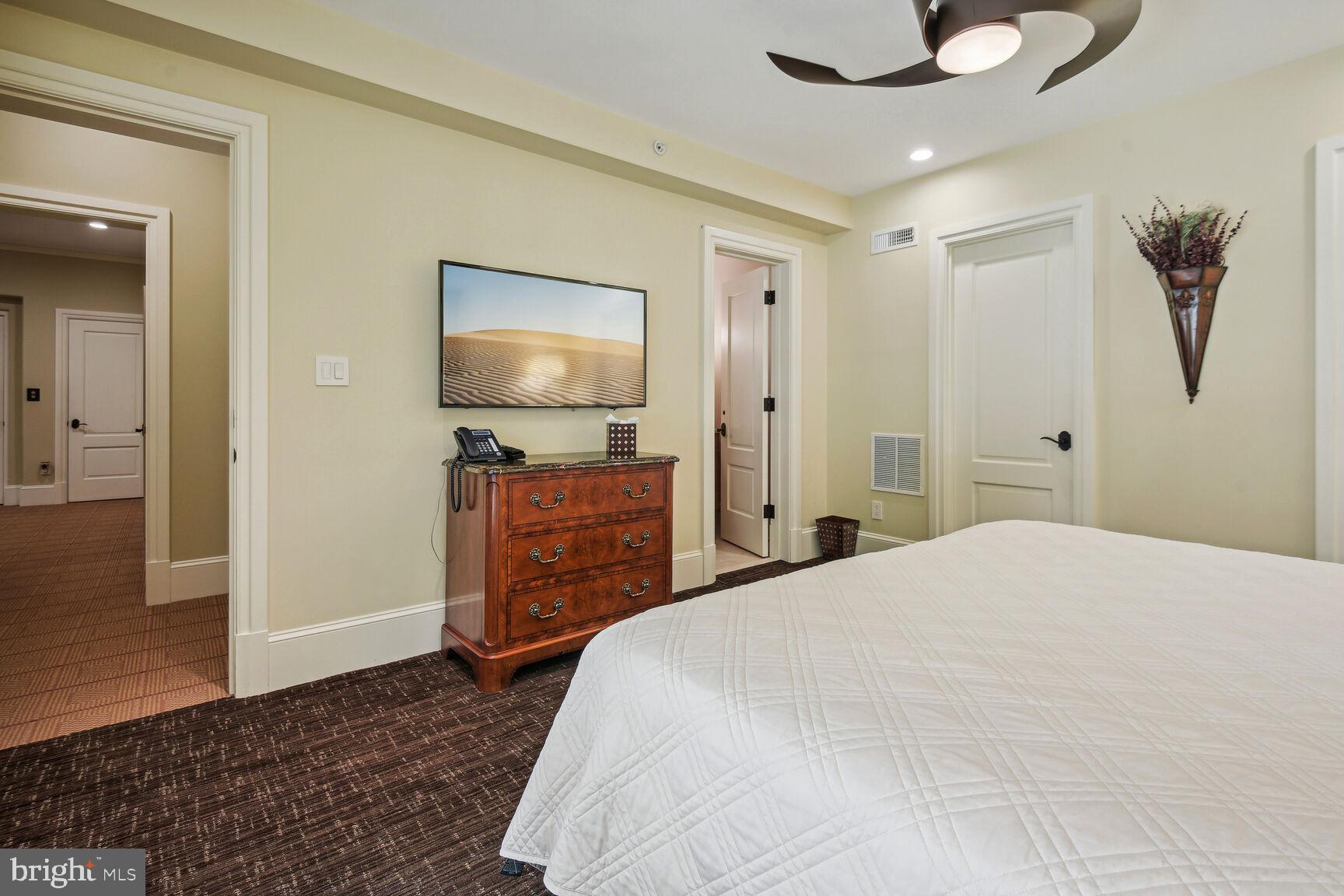 BURNING TREE - Residential