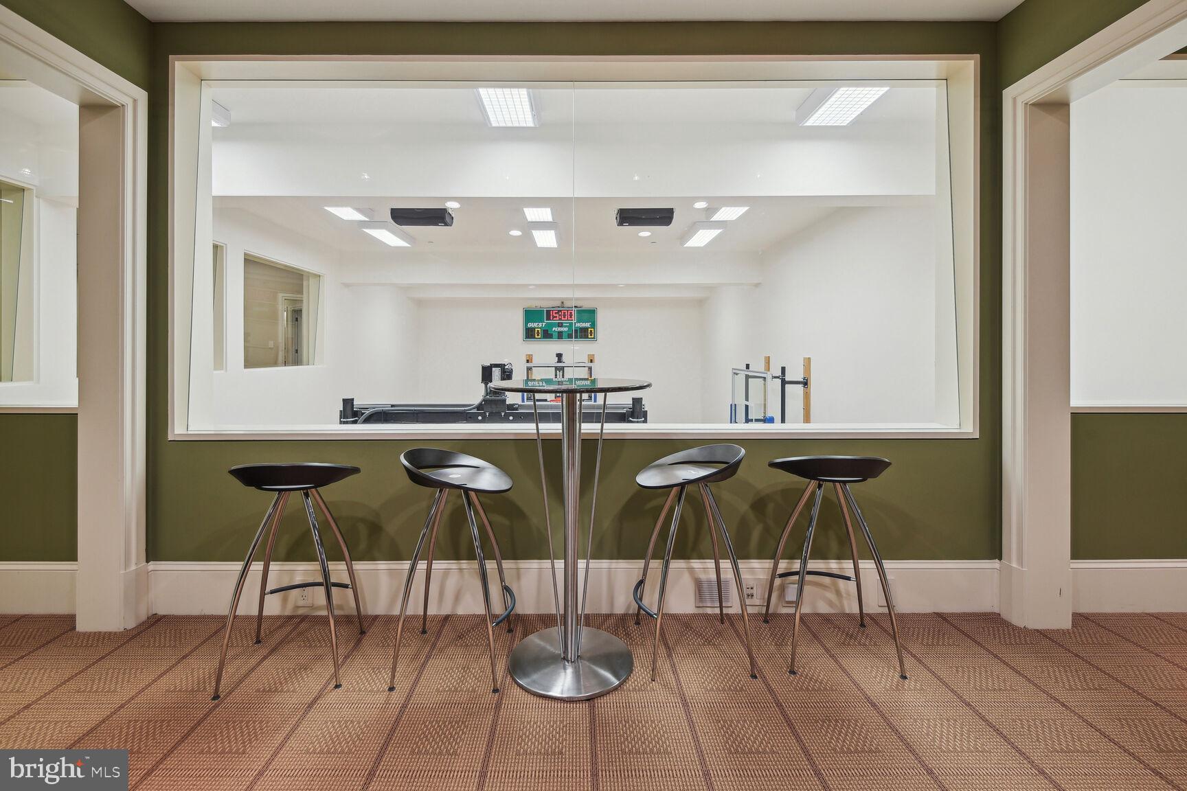 BURNING TREE - Residential