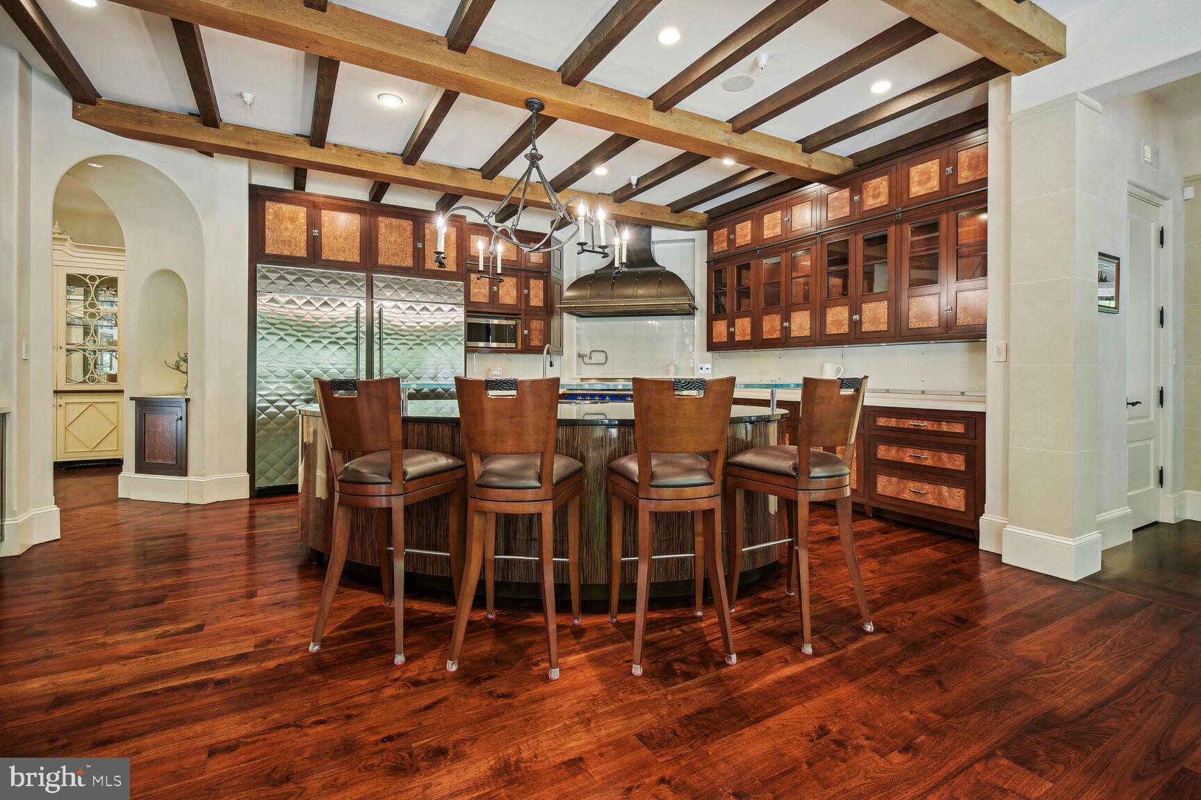 BURNING TREE - Residential