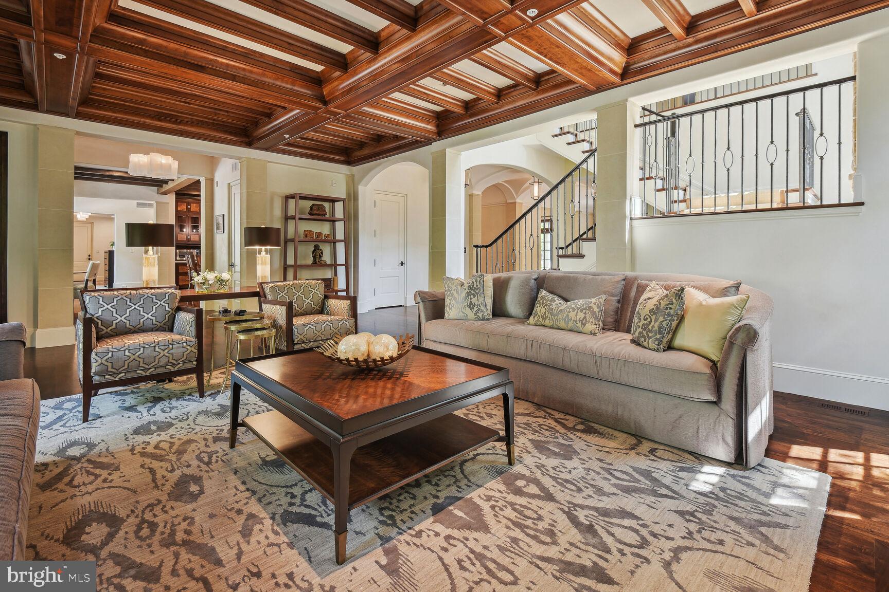 BURNING TREE - Residential