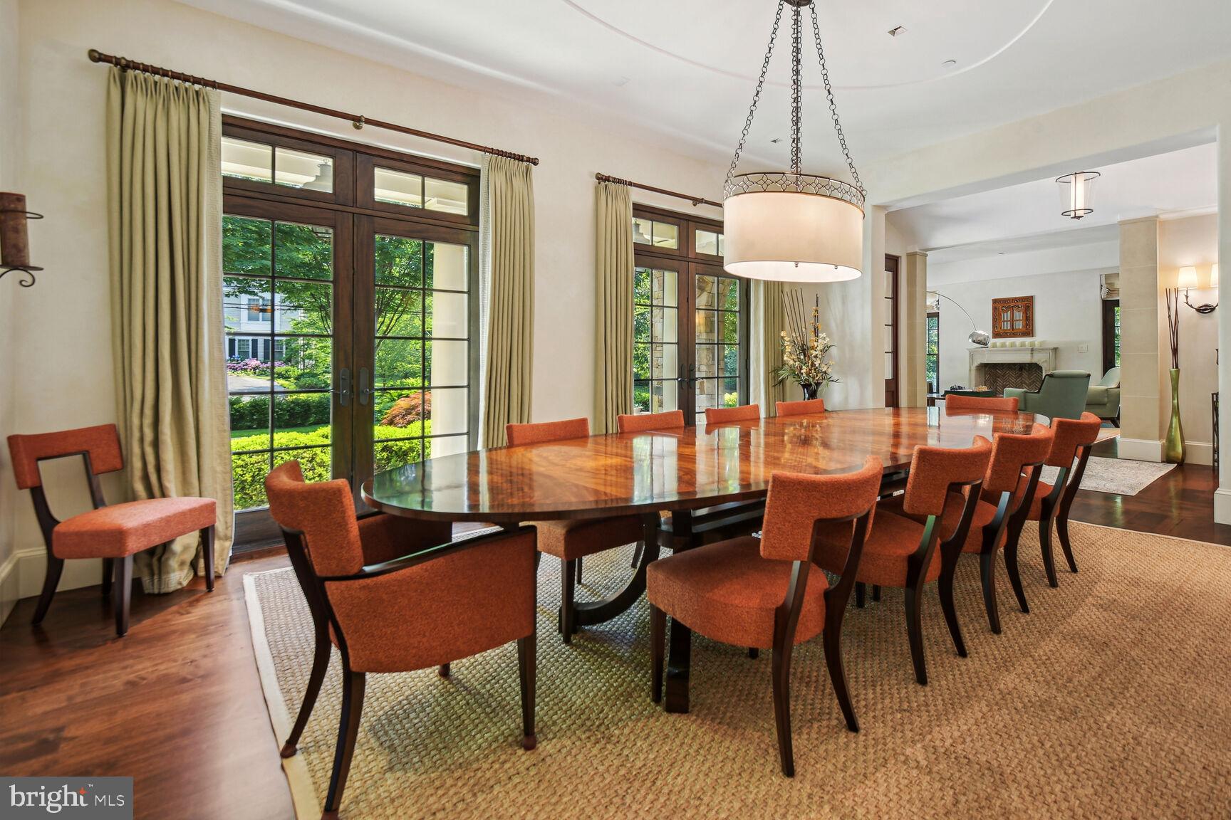 BURNING TREE - Residential