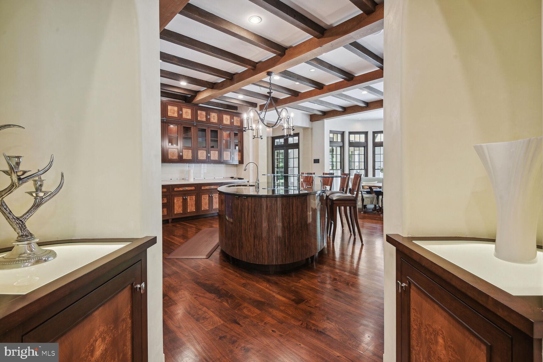 BURNING TREE - Residential