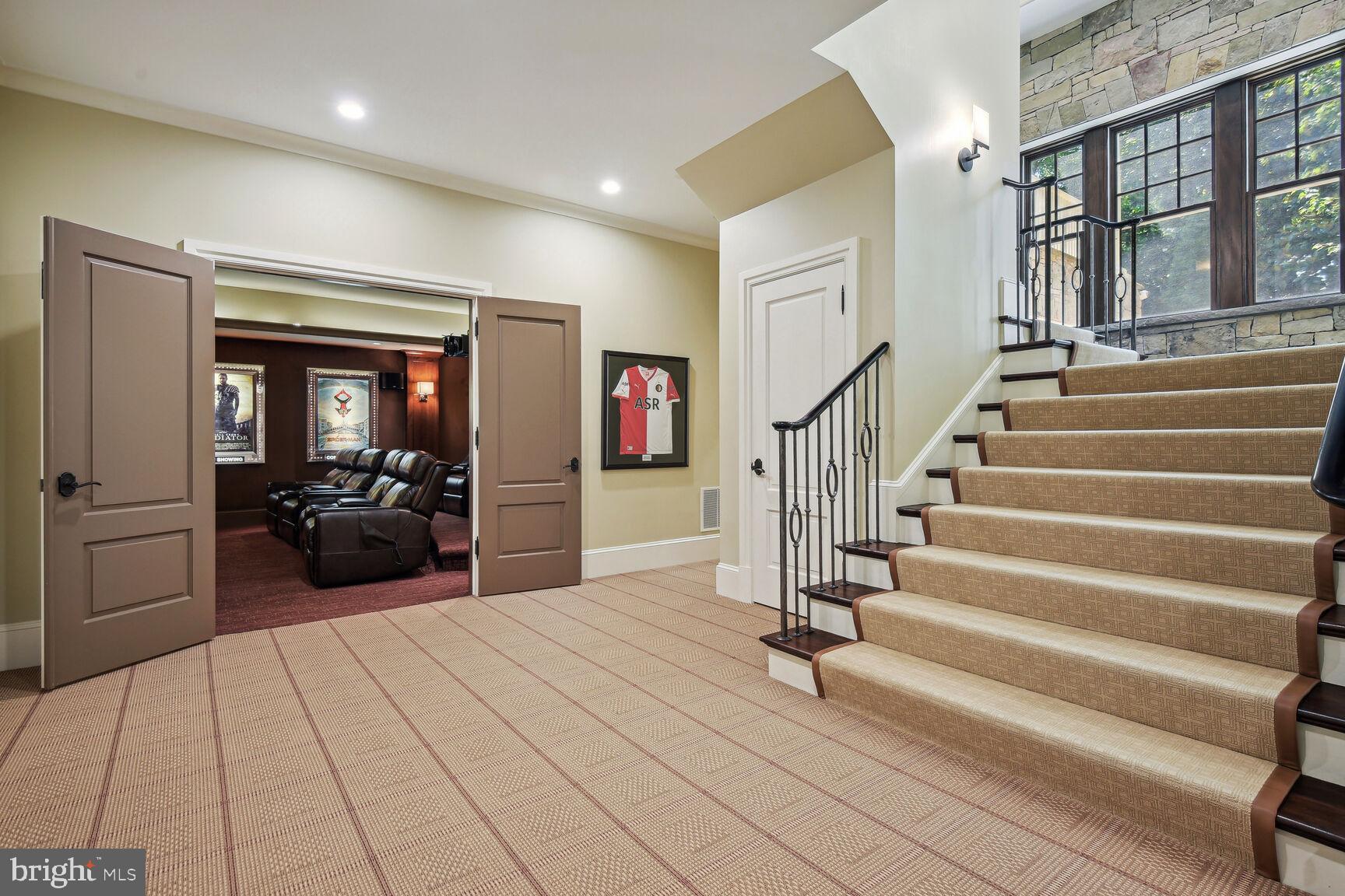 BURNING TREE - Residential