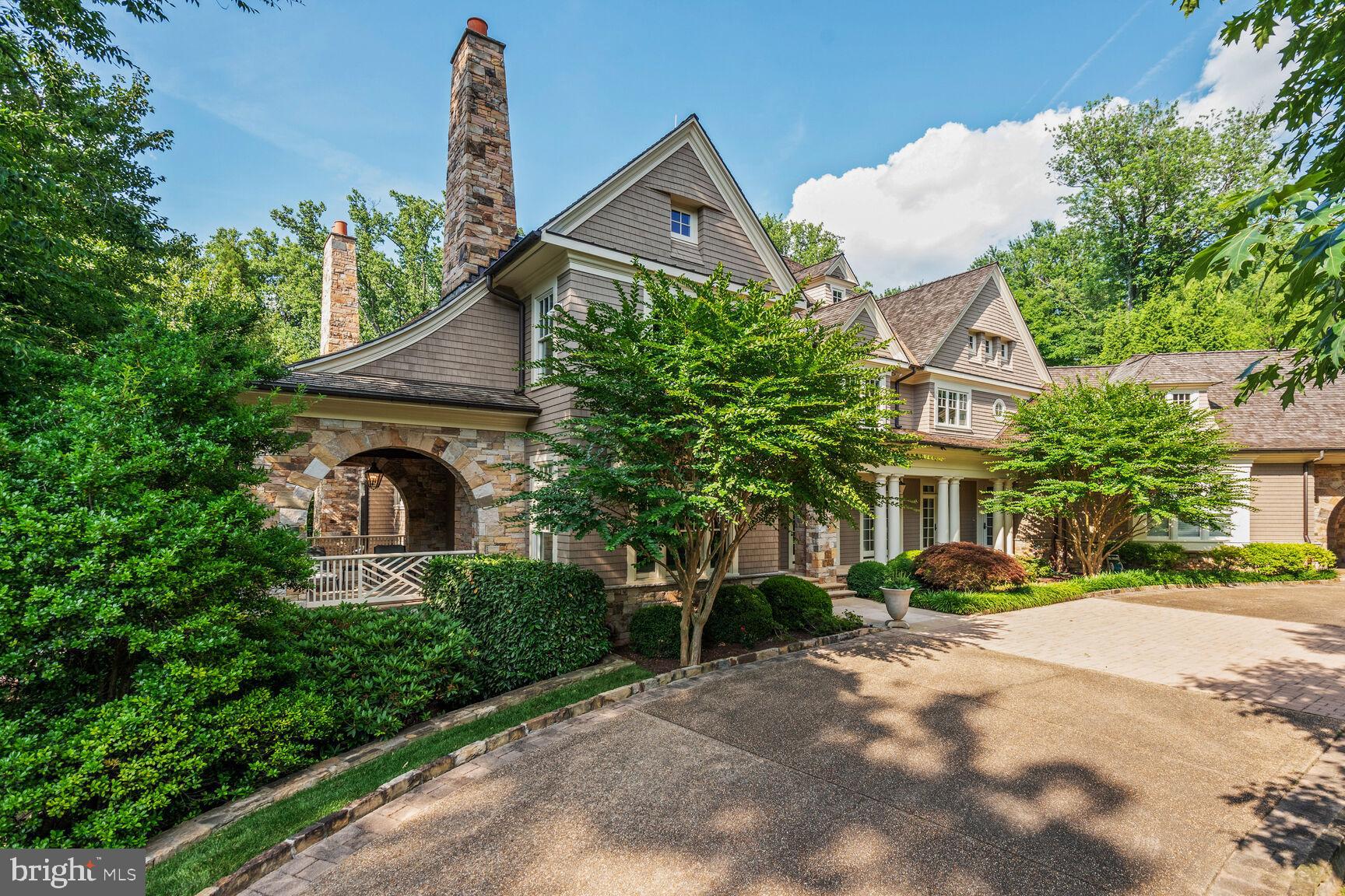 BURNING TREE - Residential