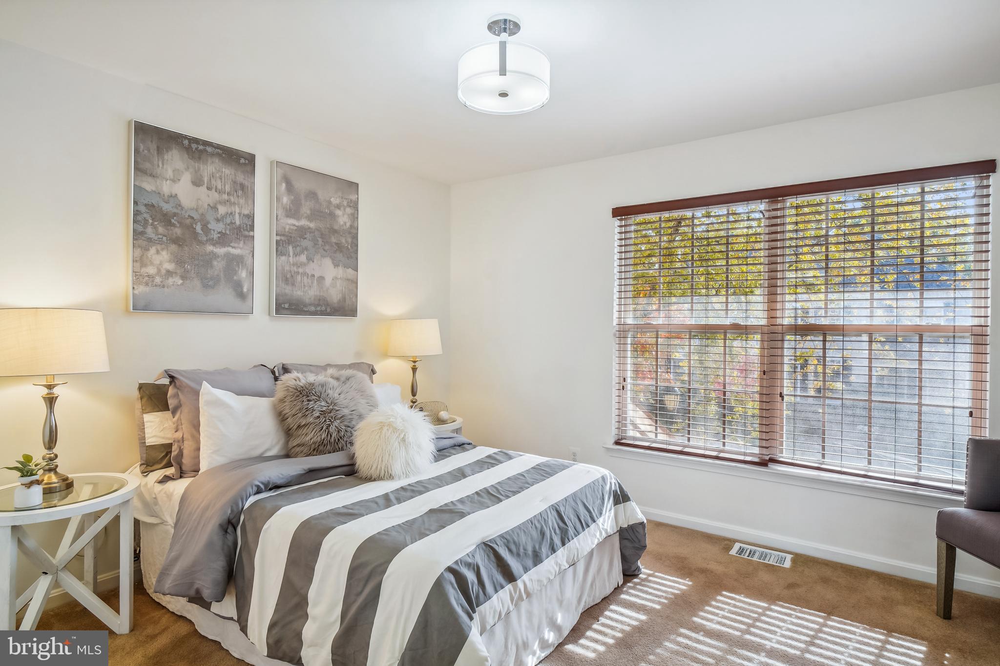 FALLSGROVE - Residential