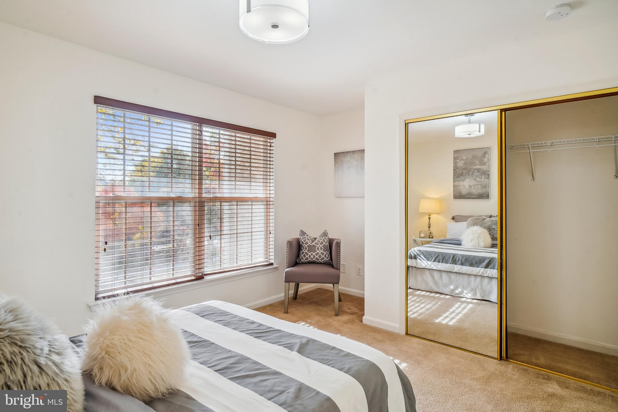 FALLSGROVE - Residential