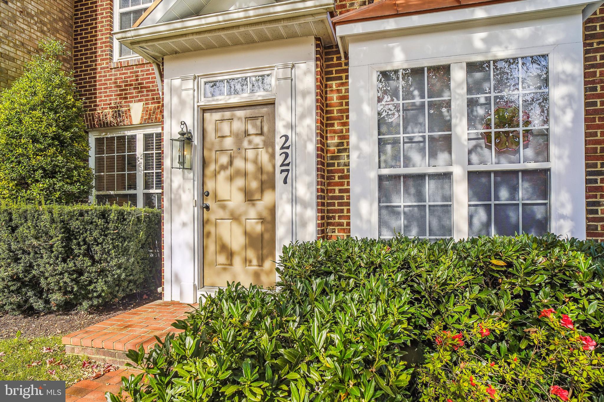 FALLSGROVE - Residential