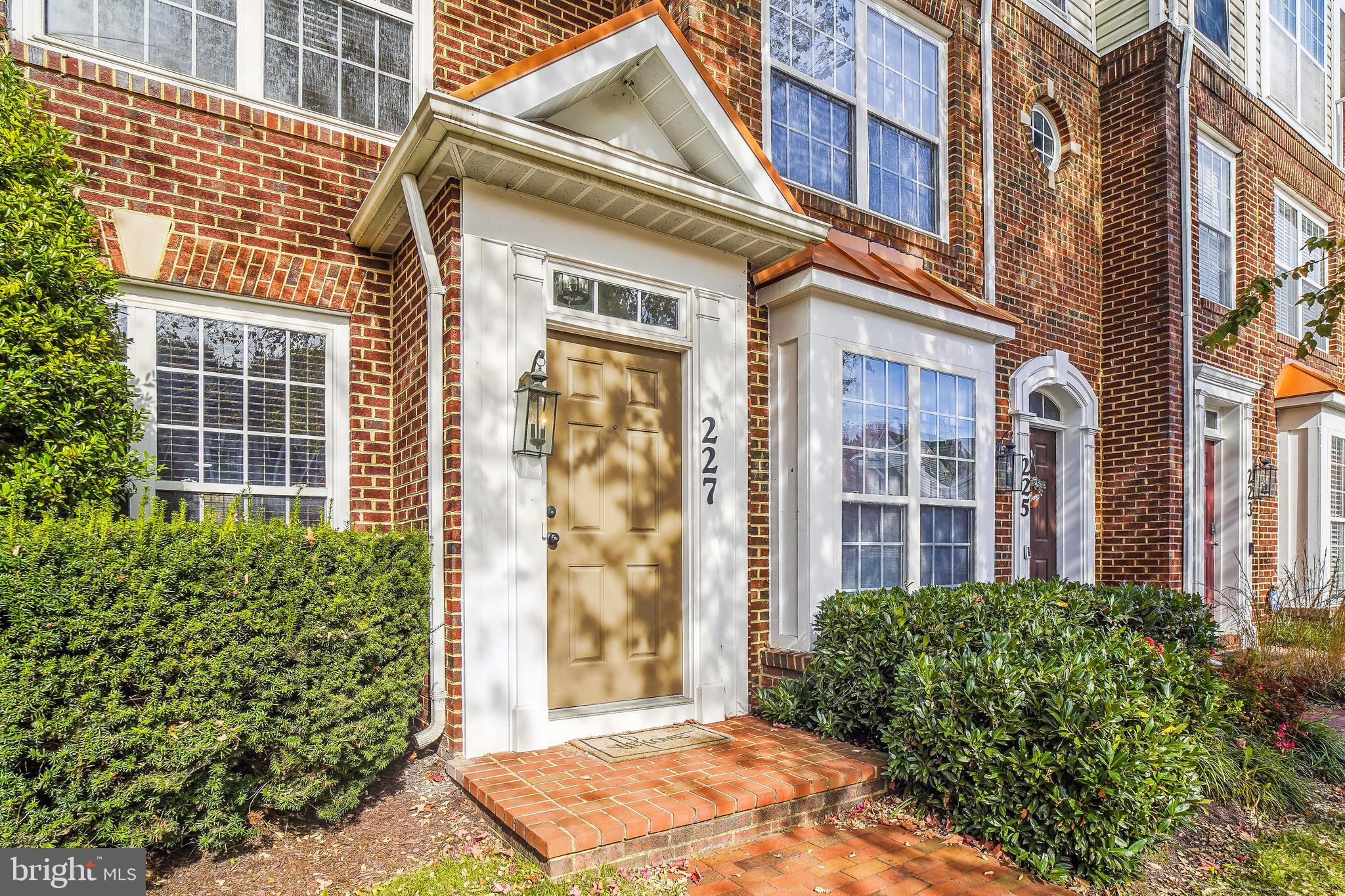 FALLSGROVE - Residential