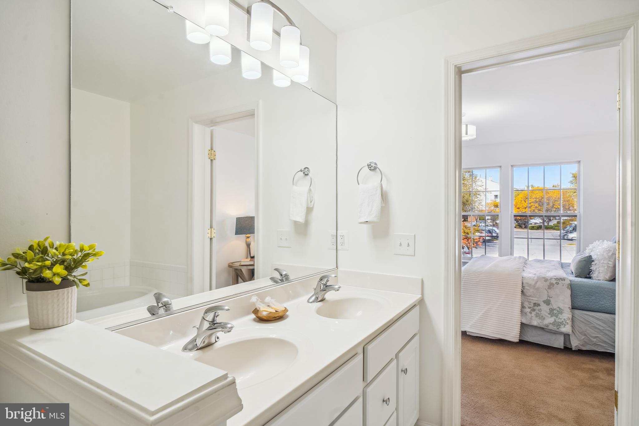 FALLSGROVE - Residential