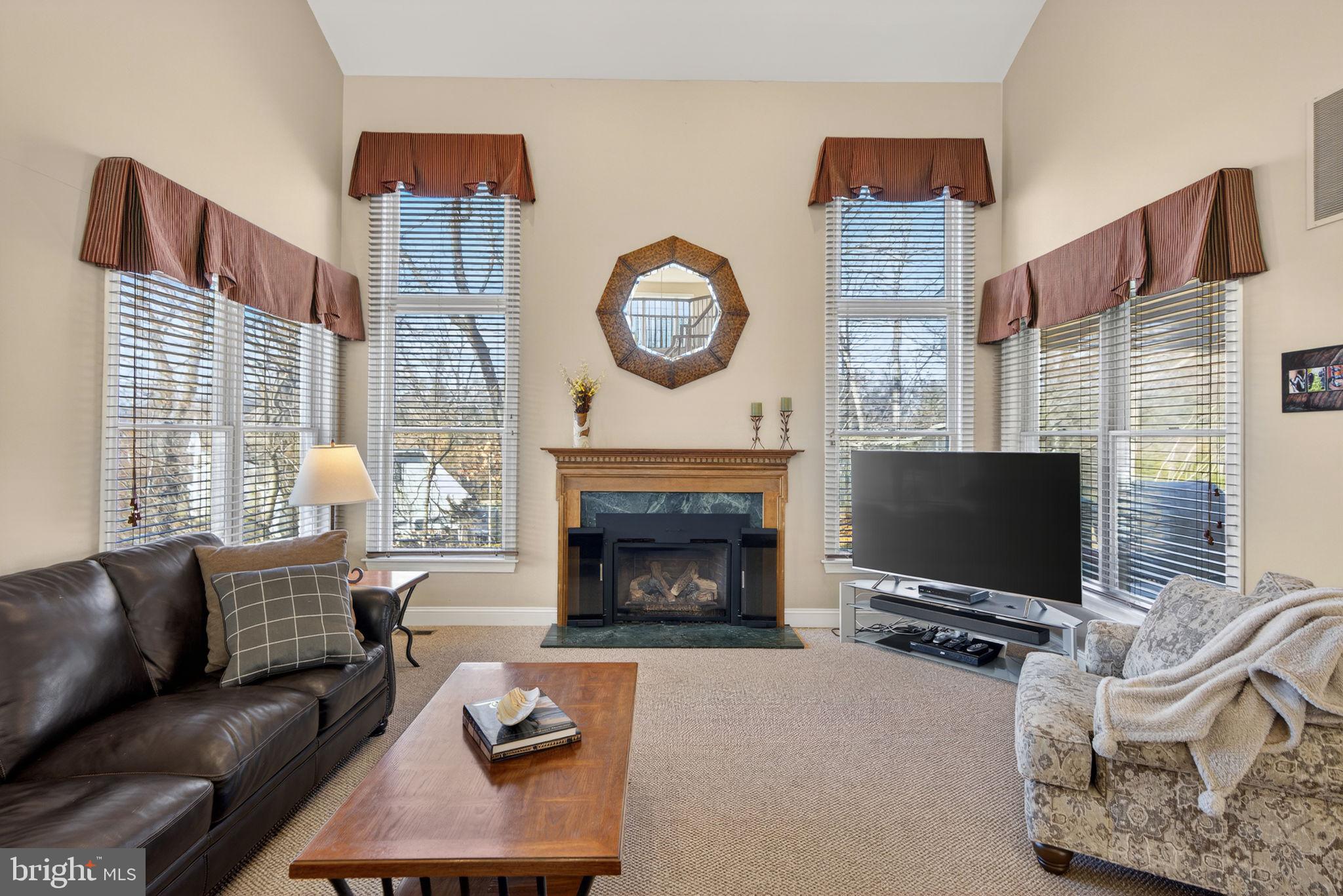 HILLS AT NORTHAMPT - Residential