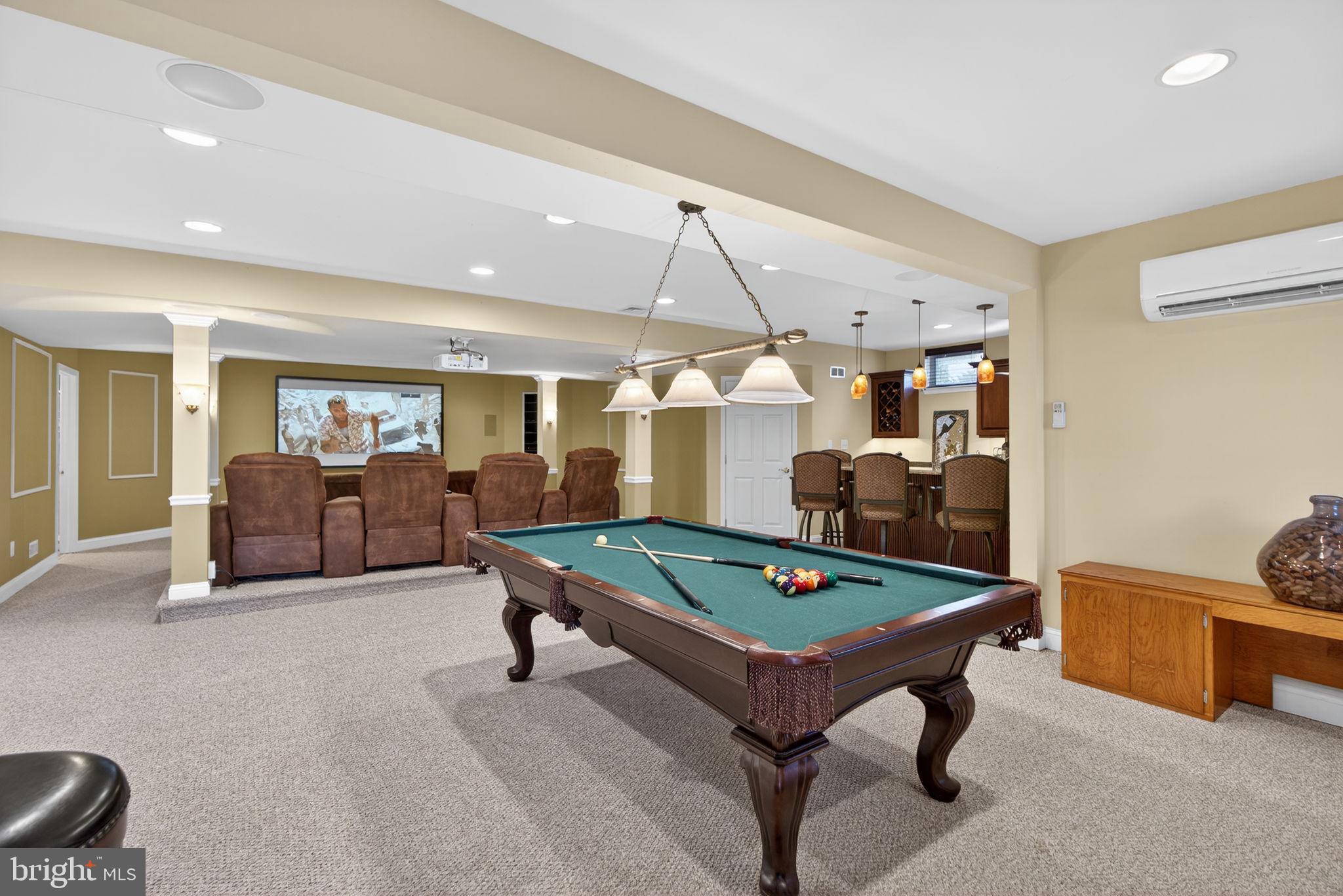 HILLS AT NORTHAMPT - Residential