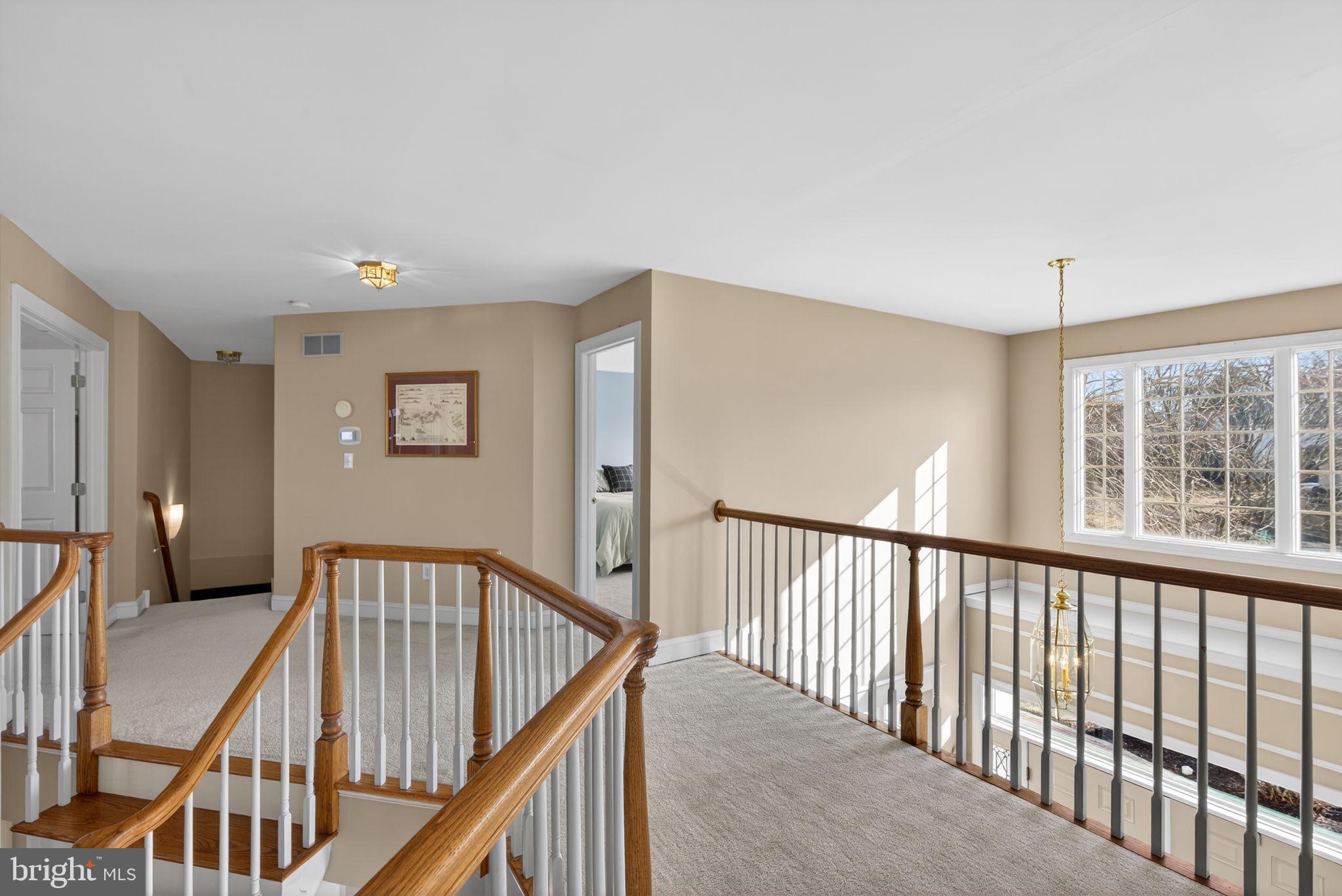 HILLS AT NORTHAMPT - Residential