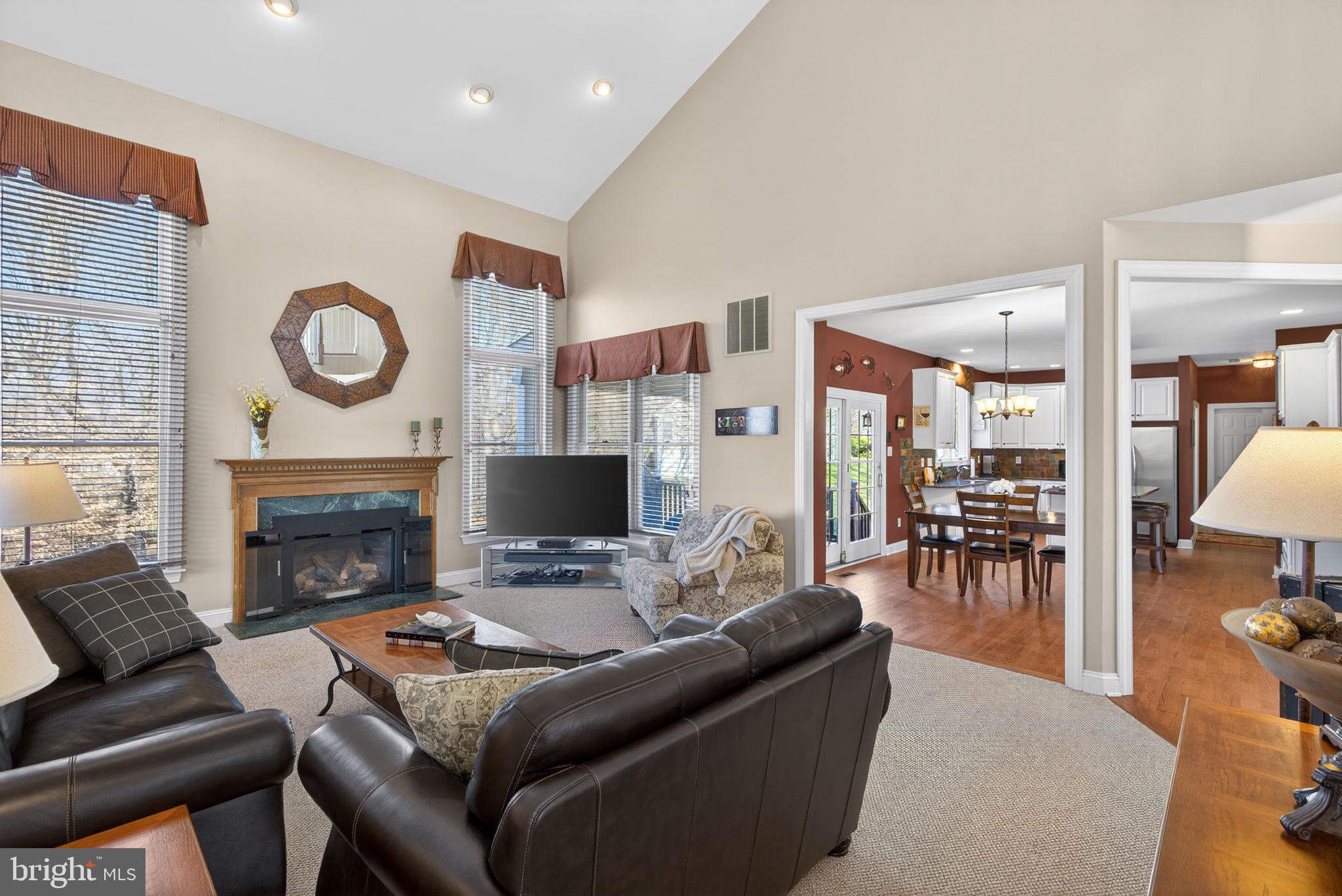 HILLS AT NORTHAMPT - Residential