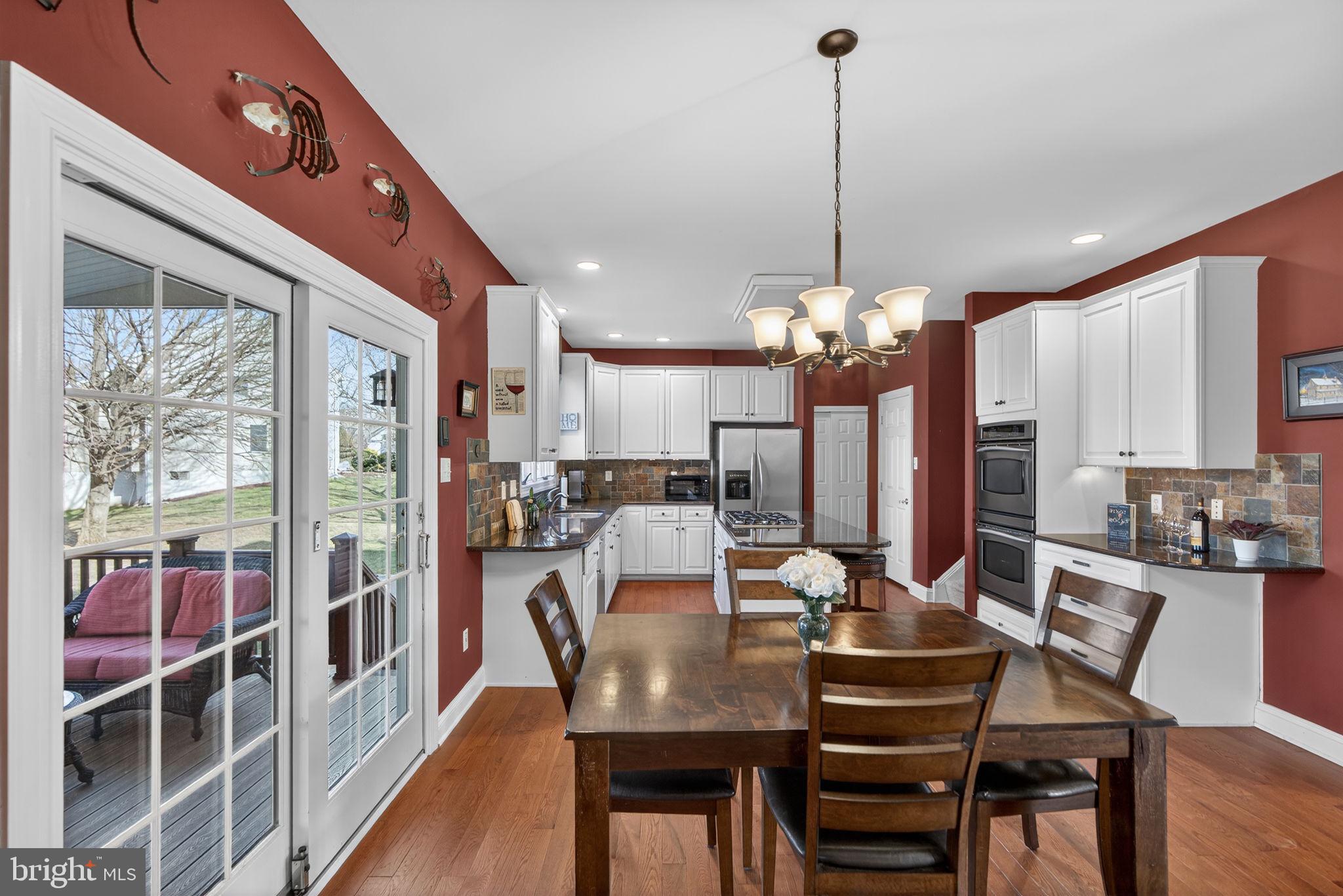 HILLS AT NORTHAMPT - Residential