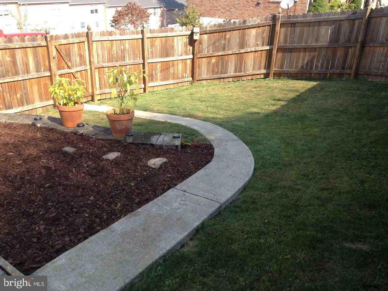 SMITH ESTATES - Residential