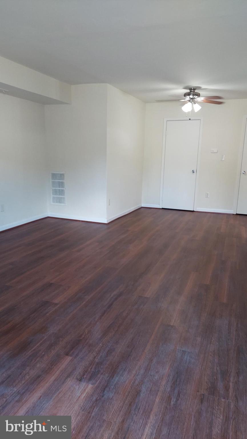 FRENCHMANS CREEK - Residential Lease